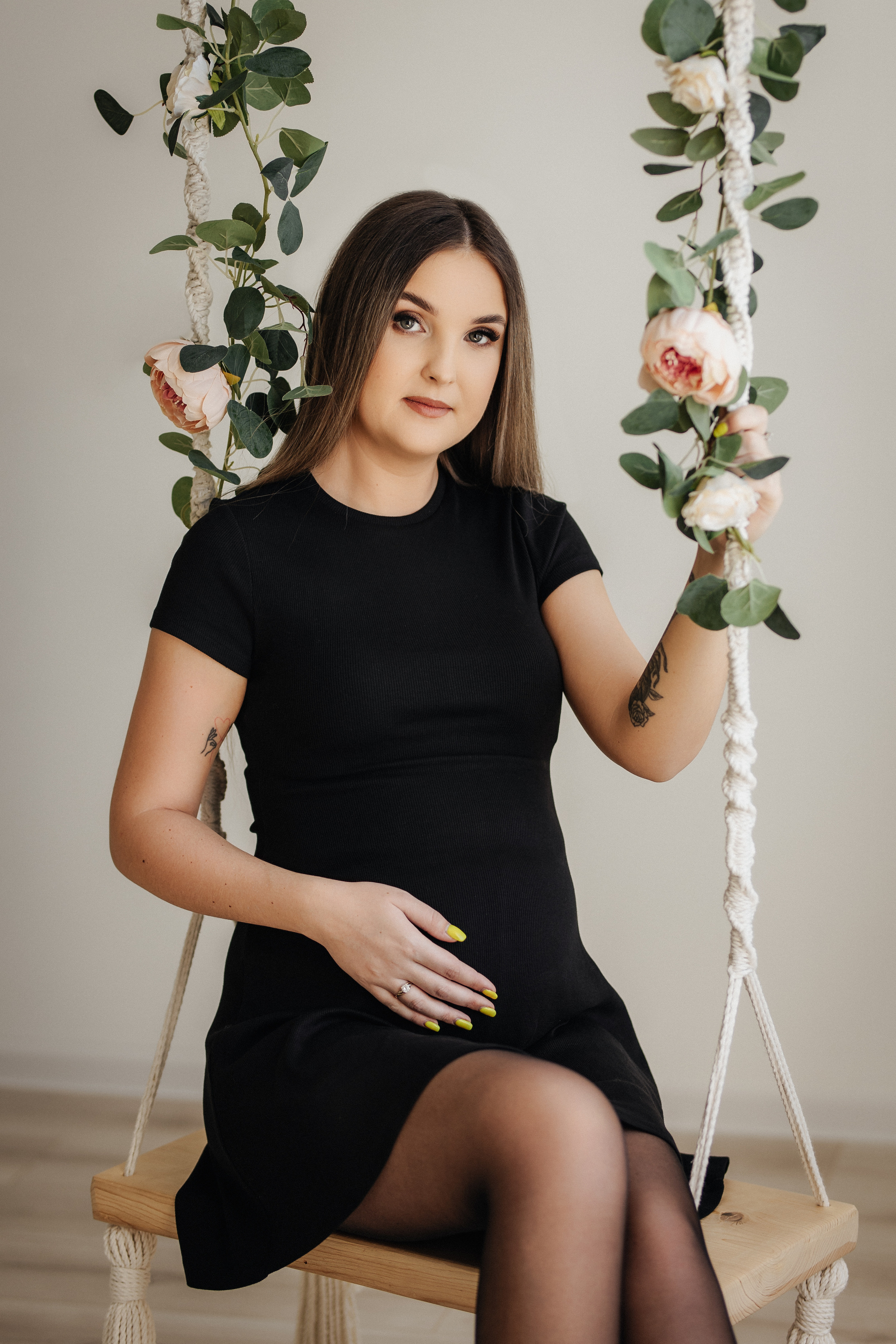 Laukimo (nėščiosios) fotosesija Marijampolėje, fotostudijoje