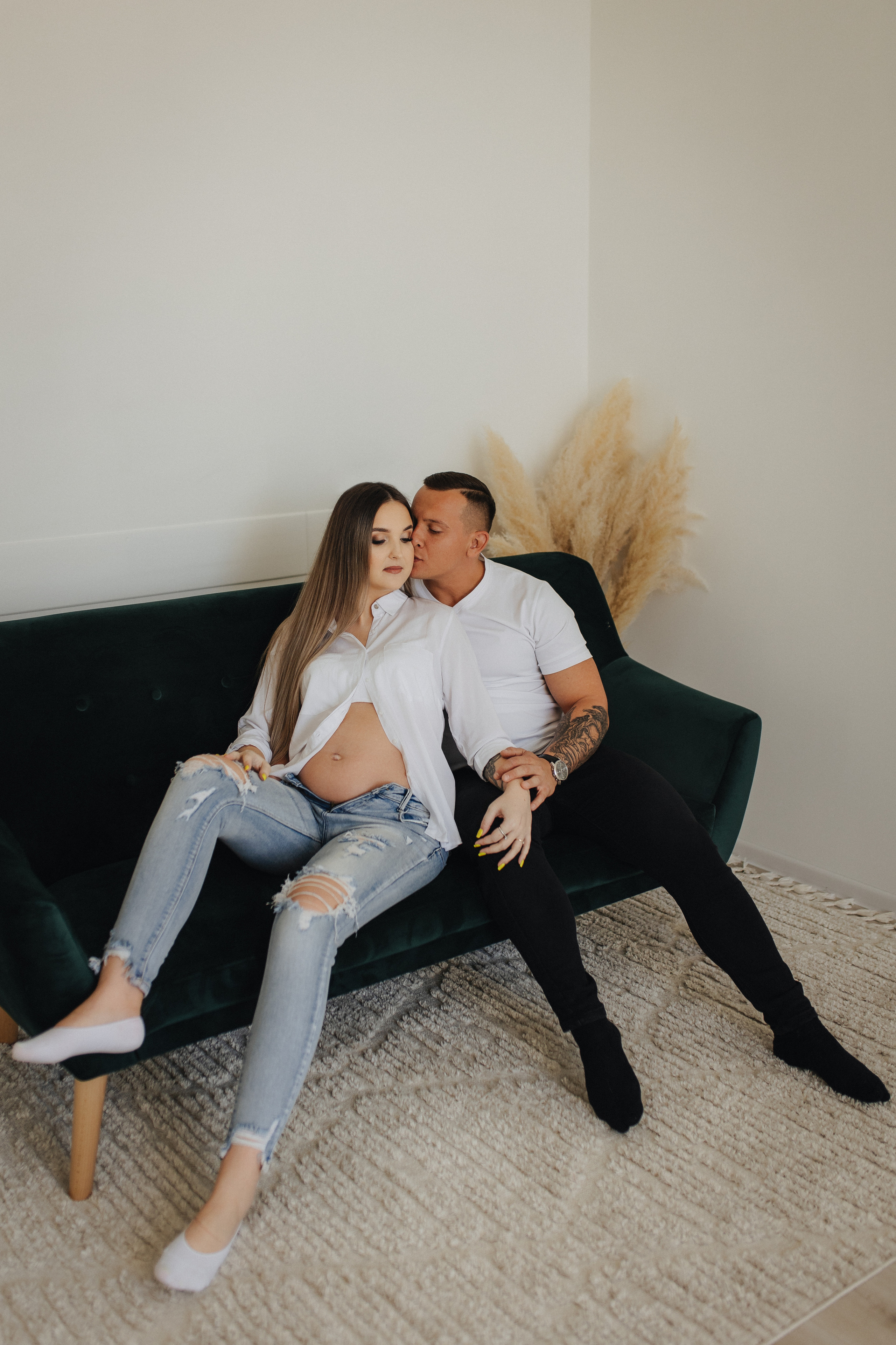 Laukimo (nėščiosios) fotosesija Marijampolėje, fotostudijoje