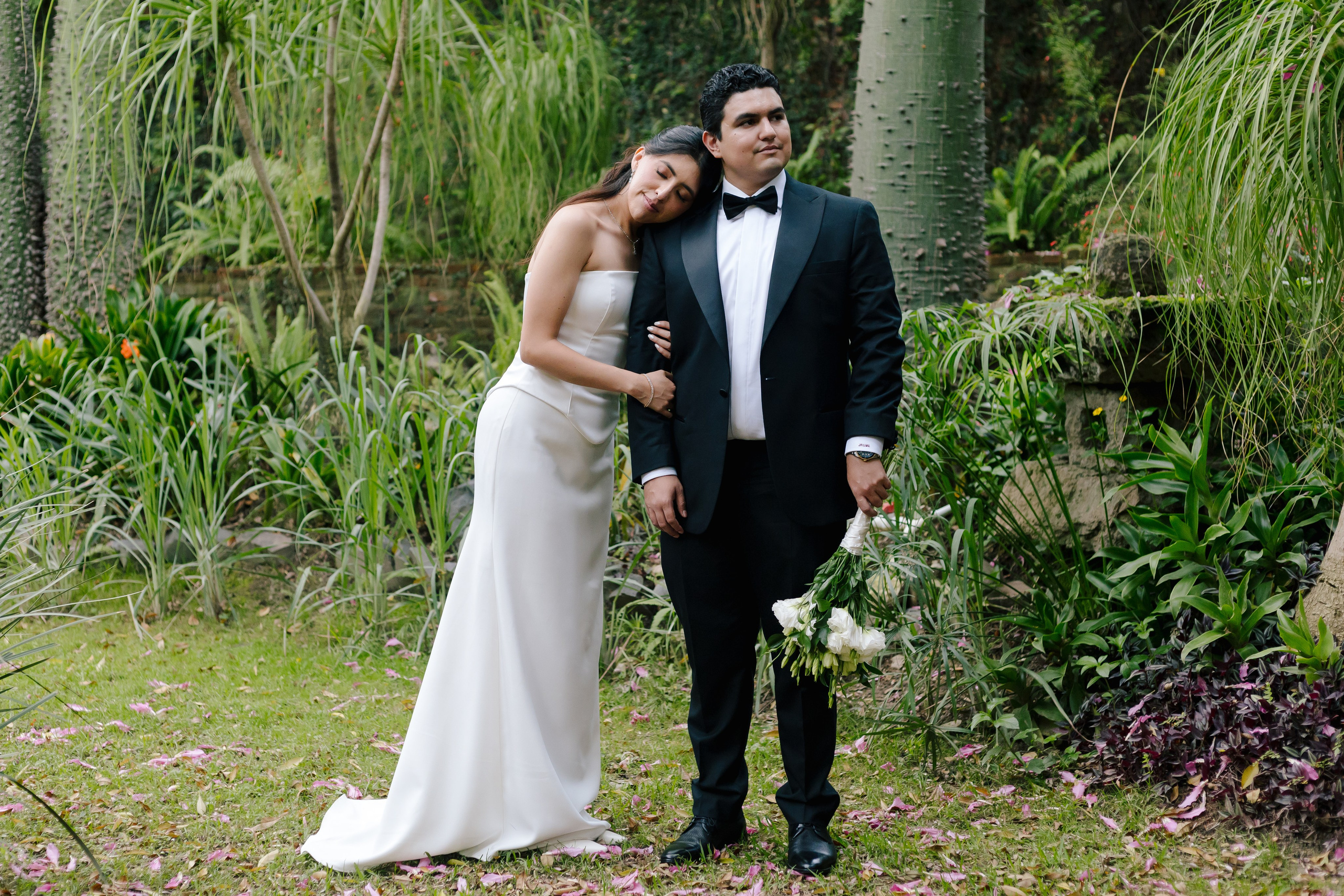 Civil. Wedding Photographer Ruth Preciado