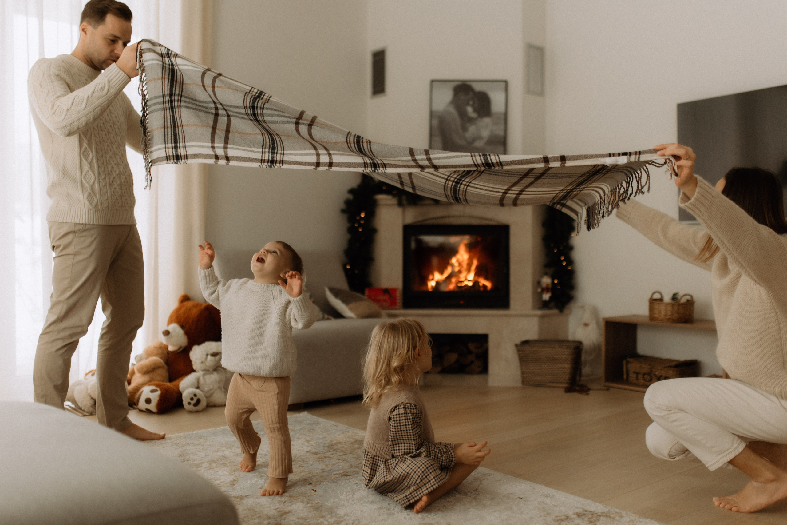 Šventinė šeimos fotosesija | NAMAI. Vestuvių ir šeimų fotografė Lena Bondarenko / belove photo
