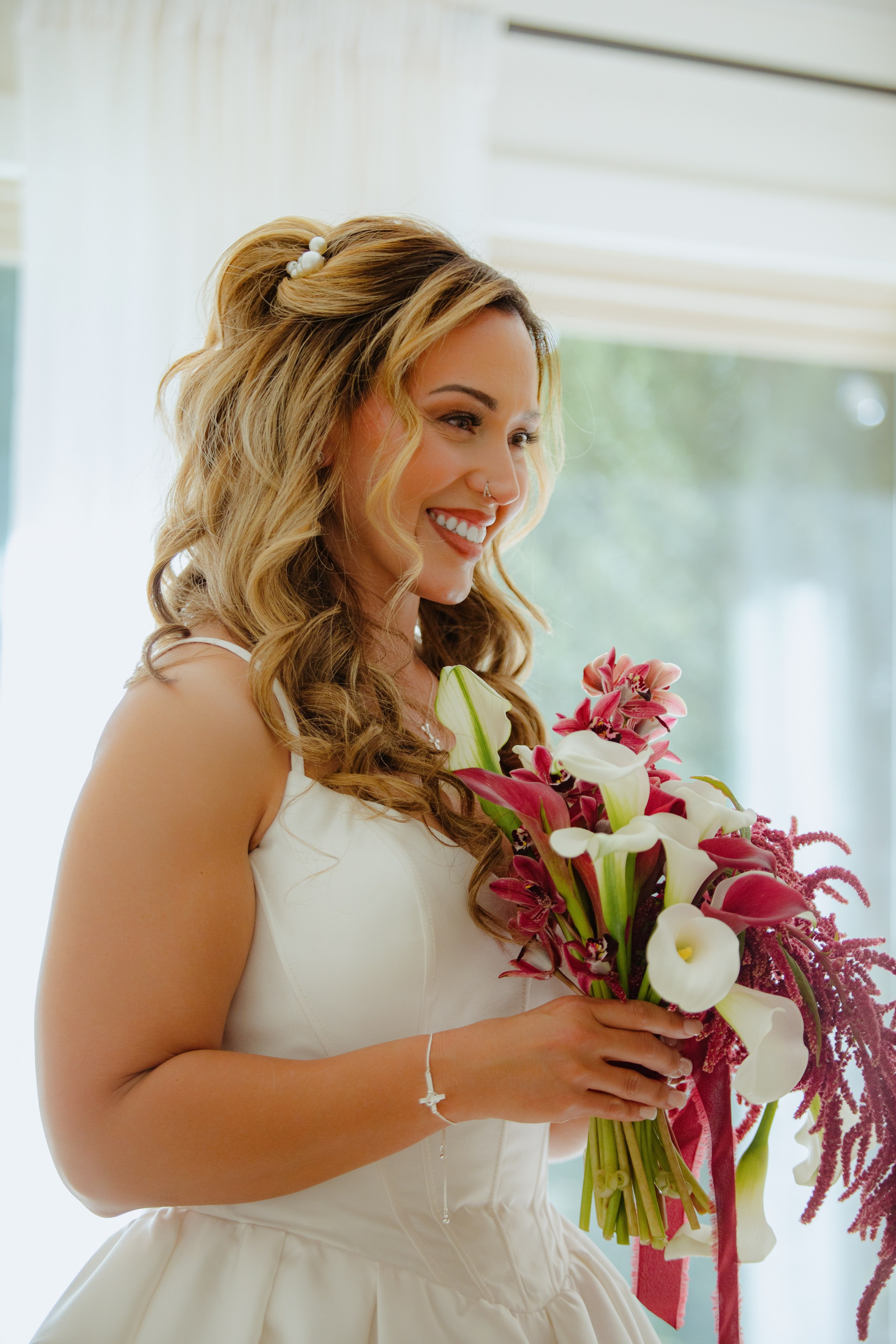Vanessa Bridal Prep| Sacramento Wedding Photographer. Wedding Photography & Videography San Francisco, Sacramento