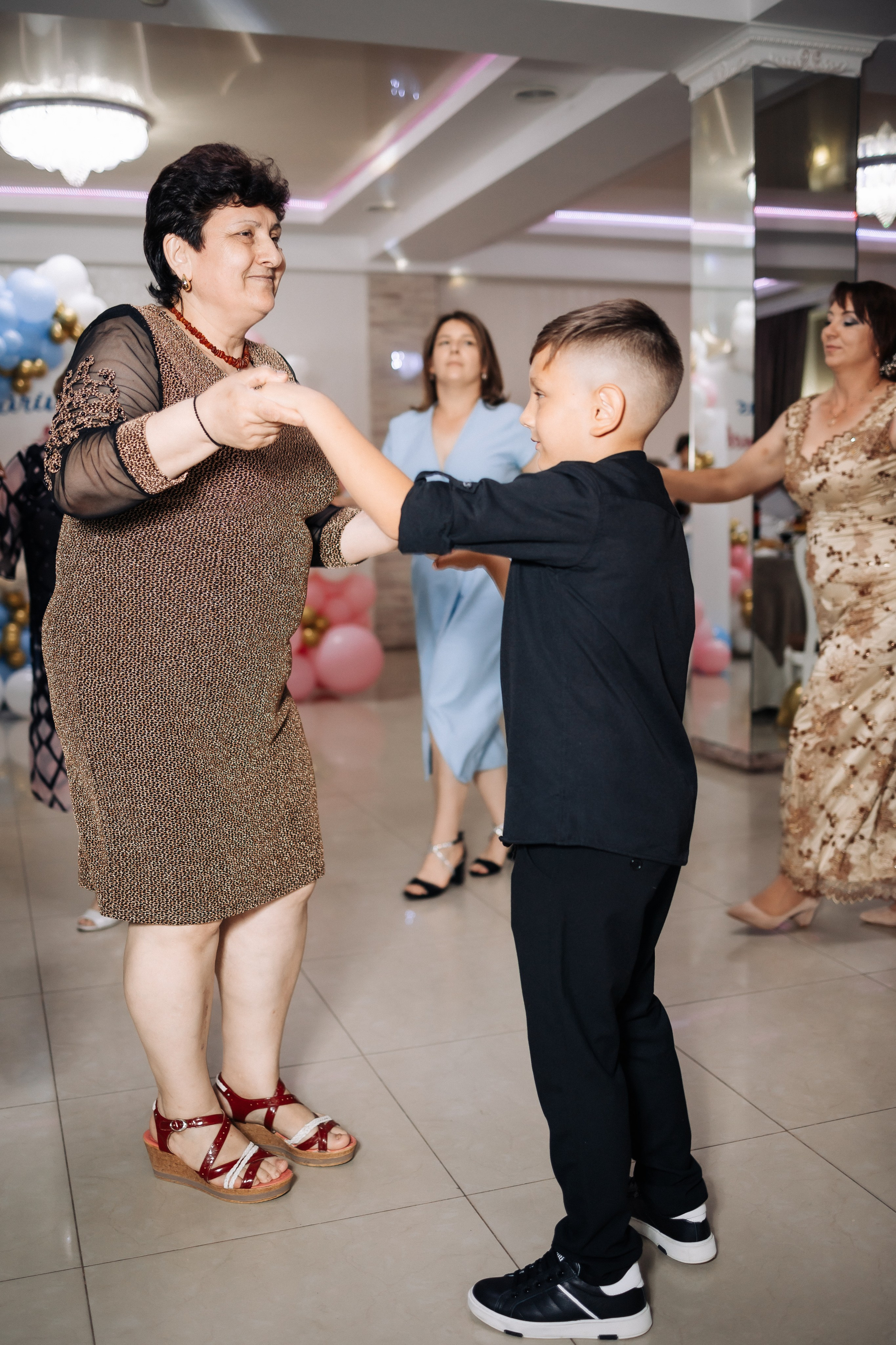 Marius & Amelia. Fotograful evenimentului tău