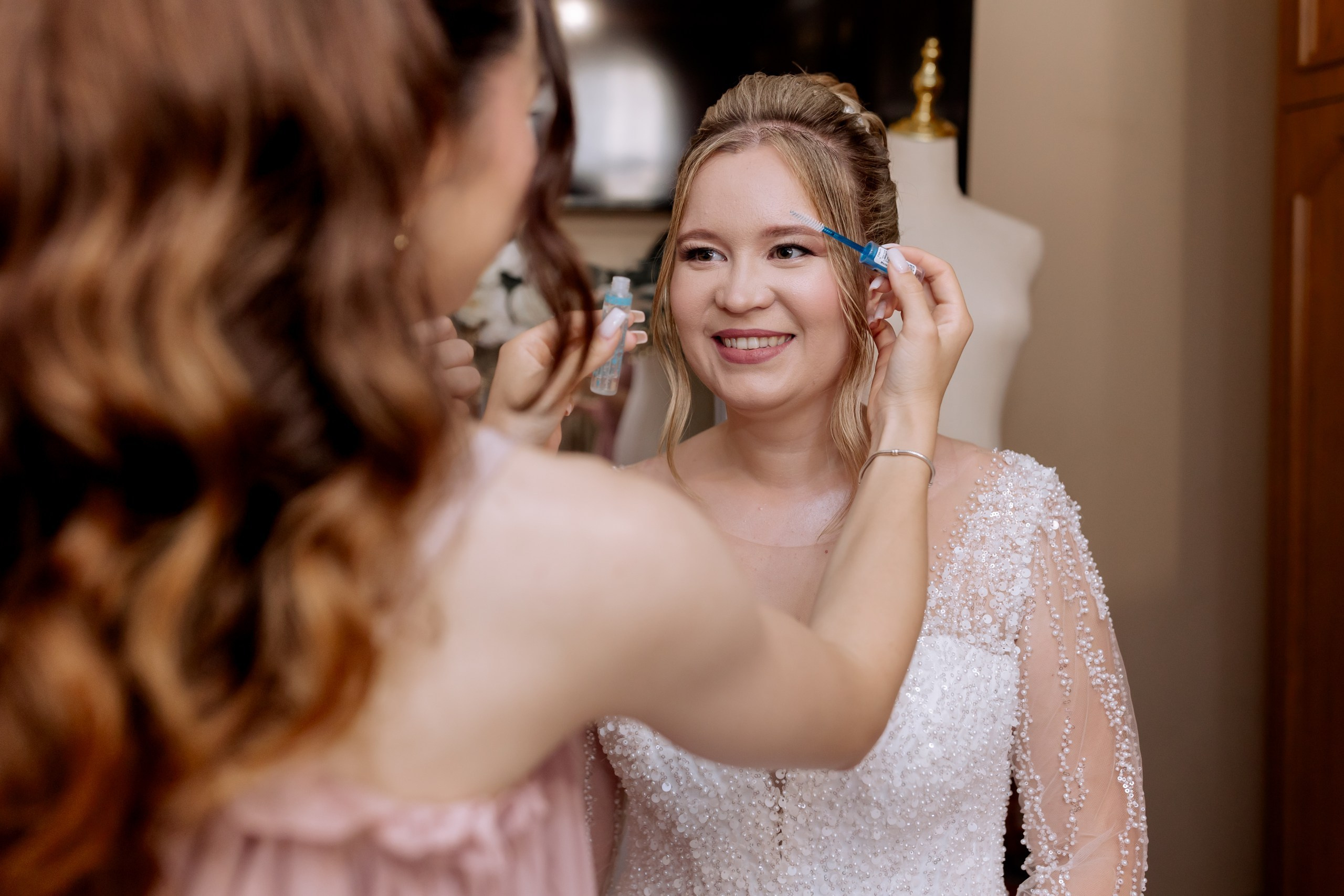 * fotograf stare civilă Siret* fotograf Bucovina* fotograf nuntă Suceava* fotograf Iași Botoșani* stare civilă tradițională* ie românească nuntă* AlinoFotoStudio* fotograf Andrei și Andreea- Alin Chirilă fotograf – stare civilă Siret, Suceava, Andrei și Andreea în ie tradițională, poveste spusă prin fotografiefotograf stare civilă Siret Suceava Alin Chirilă – miri îmbrăcați în costum tradițional bucovineanAlin Chirilă fotograf nuntă Siret Suceava – stare civilă autentică în Bucovina, emoții realefotograf Siret Suceava Alin Chirilă – Andrei și Andreea la starea civilă în ie tradiționalăstare civilă Siret fotograf Alin Chirilă – cadre naturale cu miri în costum popular din Bucovinafotograf nuntă Siret Suceava Alin Chirilă – povestitor prin fotografie, moment emoționant la starea civilăAlin Chirilă fotograf stare civilă Siret – iubire autentică surprinsă în stil documentarfotograf Bucovina Siret Alin Chirilă – stare civilă în ie tradițională, cadre pline de emoțieAlin Chirilă fotograf Suceava – Andrei și Andreea spun DA la starea civilă în Siretfotograf stare civilă Suceava Siret Alin Chirilă – poveste de iubire în stil tradițional românesc - Alin Chirilă fotograf profesionist, AlinoFotoStudio, fotograf evenimente Siret, Suceava County, Iași, Bacău County, Botoșani, Neamț County, fotograf nunți, botezuri, cununii civile, portrete și momente autentice surprinse elegant.- Alin Chirilă surprinde momente elegante de nuntă și evenimente speciale prin AlinoFotoStudio, fotograf disponibil în Siret, Suceava County, Iași, Bacău County, Botoșani și Neamț County, specializat în nunți, botezuri și cununii civile. - Alin Chirilă fotograf profesionist, AlinoFotoStudio, fotograf nuntă și evenimente în Siret, Suceava, Iași, Bacău, Botoșani și Piatra Neamț, fotograf nunți, botezuri, cununie civilă, ședințe foto, trash the dress, logodnă, familie, portrete și fotografii autentice. - AlinoFotoStudio by Alin Chirilă, fotograf evenimente premium în Suceava County, Iași County, Bacău County, Botoșani County și Neamț County, fotograf de familie, fotograf ceremonii religioase, petreceri și momente emoționante. - Alin Chirilă fotograf, povestitor prin fotografie, servicii foto profesionale pentru mireasă, mire, pregătiri nuntă, biserică, restaurant, valsul mirilor, tradiții românești și amintiri de neuitat în Moldova.