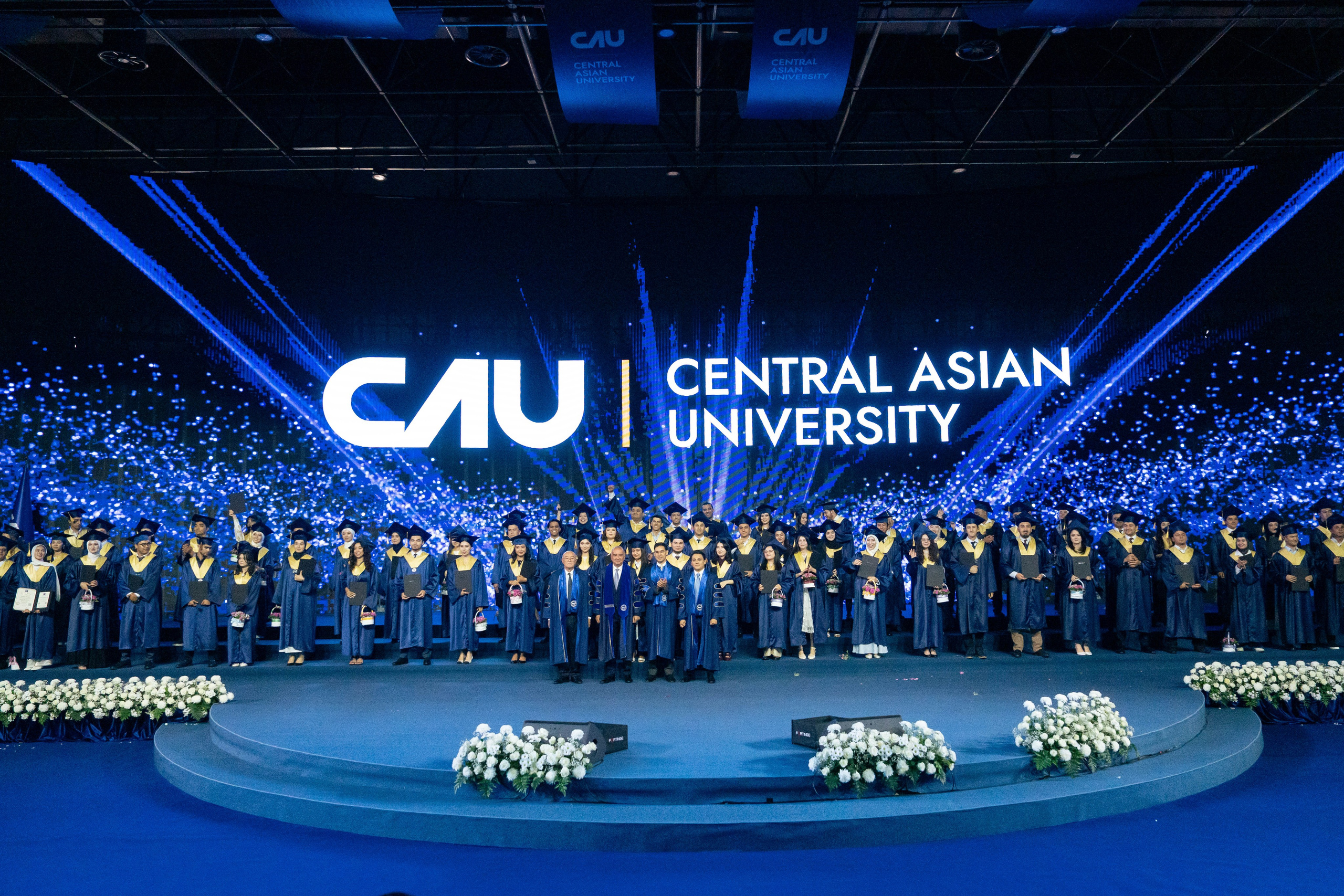 Как Central Asian University провёл одну из самых ярких выпускных церемоний. Георгий Намазов | Фотограф в Ташкенте