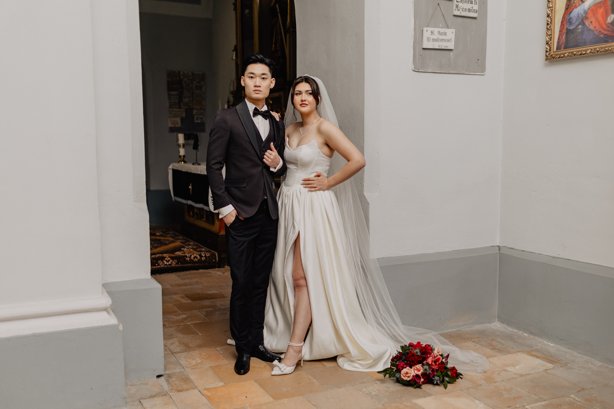 Mani & Paula. Fotograf de nunta — documenting your love story with a touch of editorial — wedding photographer