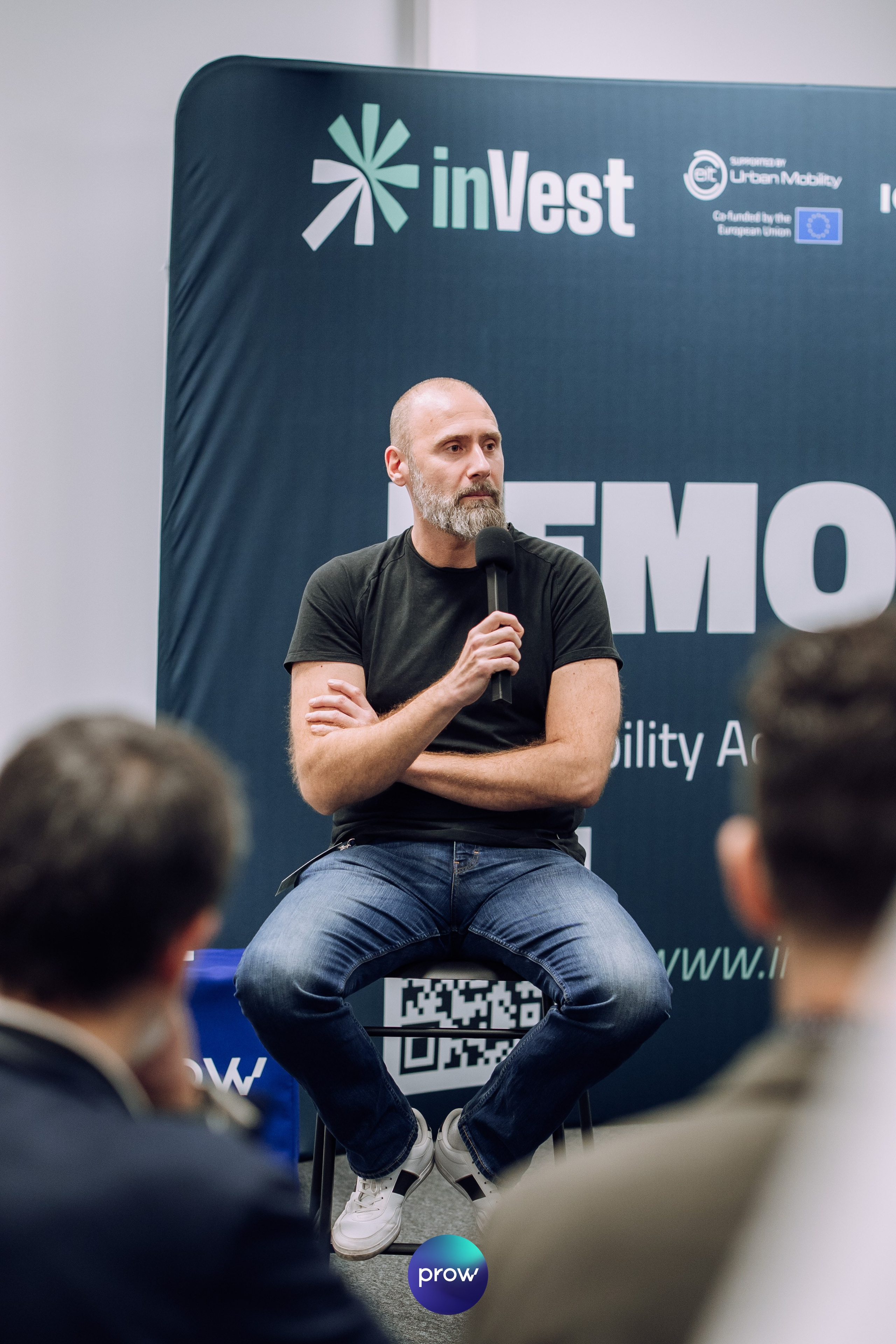 InVest DemoDay @ Cowork. Cozac Cristian Photographer