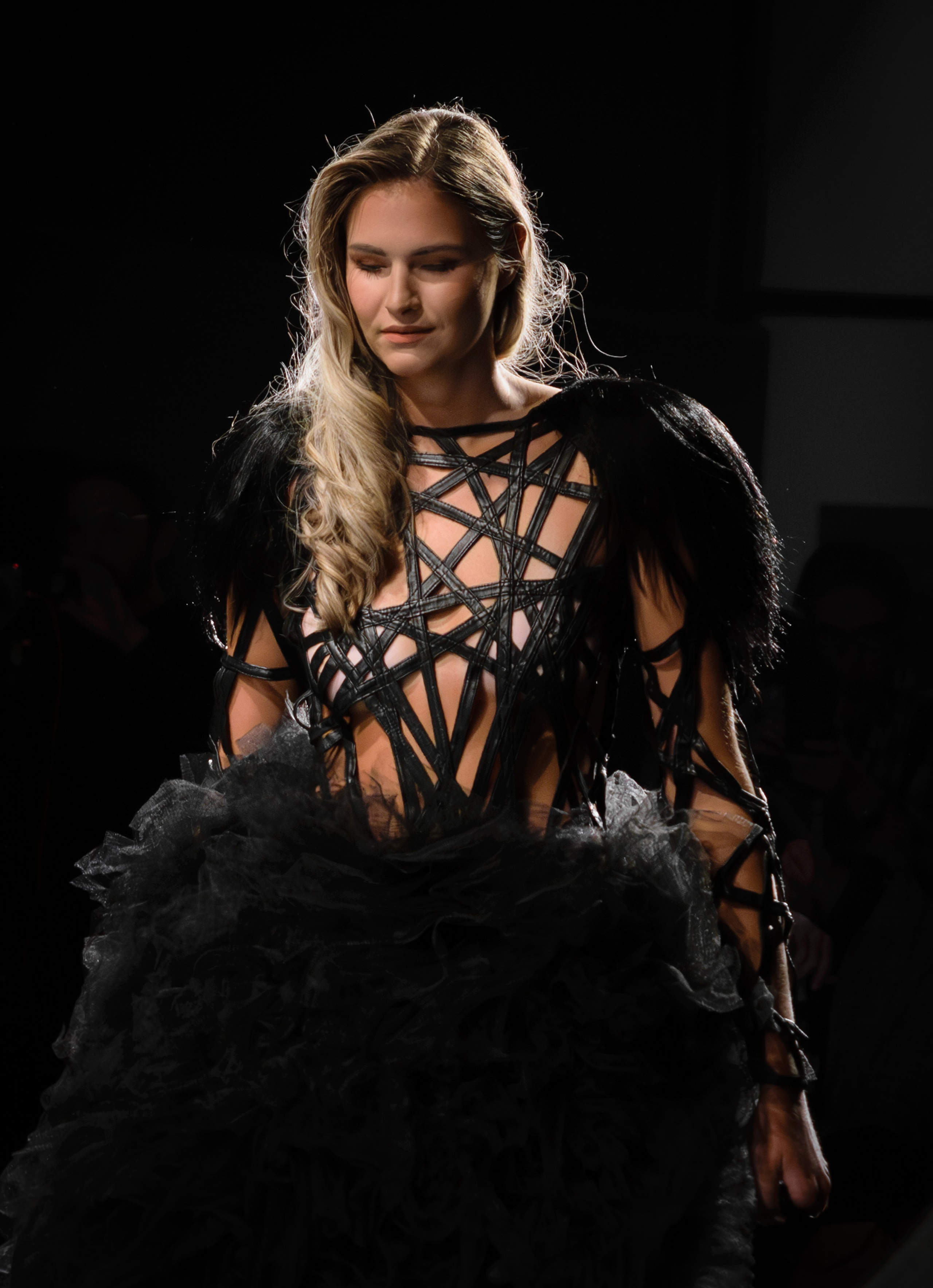 SERBIA FASHION WEEK 2025 // SELECTED LOOKS. Victoria Fedoseenko. Editorial portrait & brand & event photographer based in Serbia