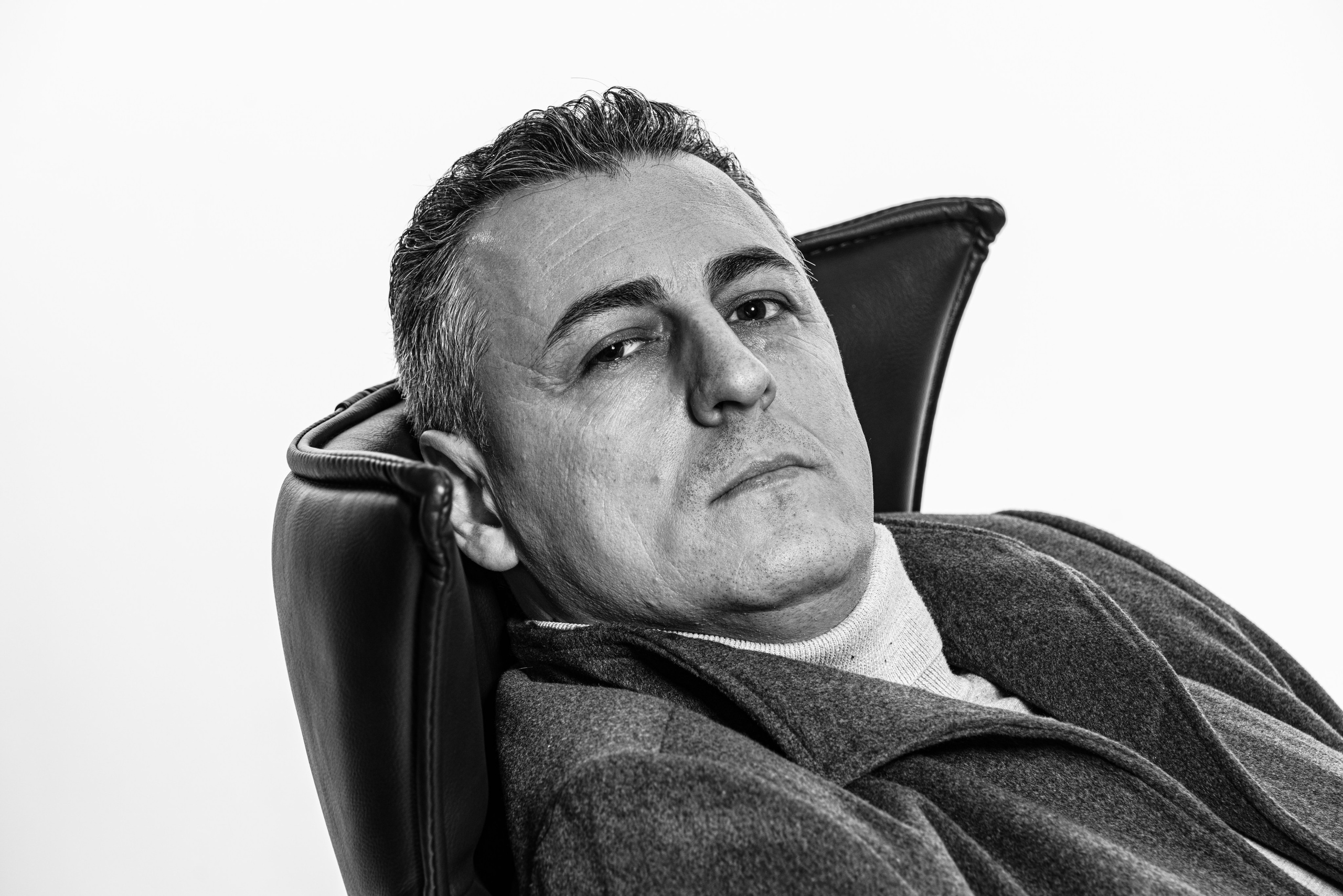 Male Portrait Photoshoot in Sofia — Stefan Portrait in Platon Style. Portrait & Boudoir Photographer in Sofia | Taymuraz Gumerov