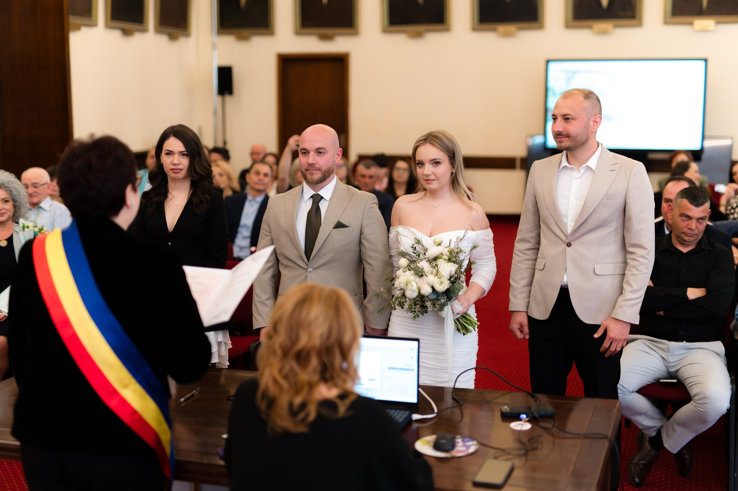 Beatrice + Răzvan | Iași. FotoVizion Iași