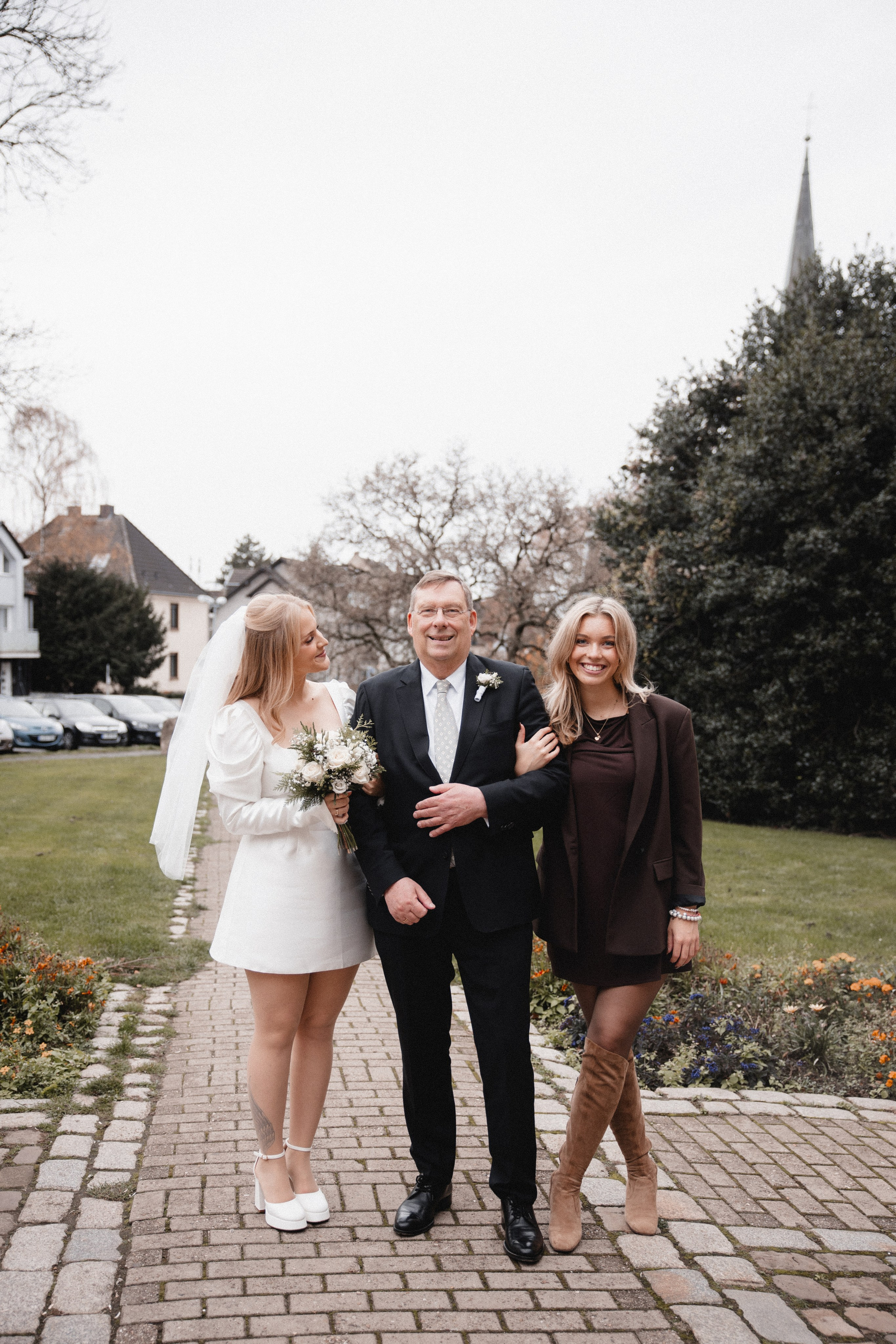 Louisa & Niklas | Schlosshotel Hugenpoet. Photographer in Bochum Dolia Halyna