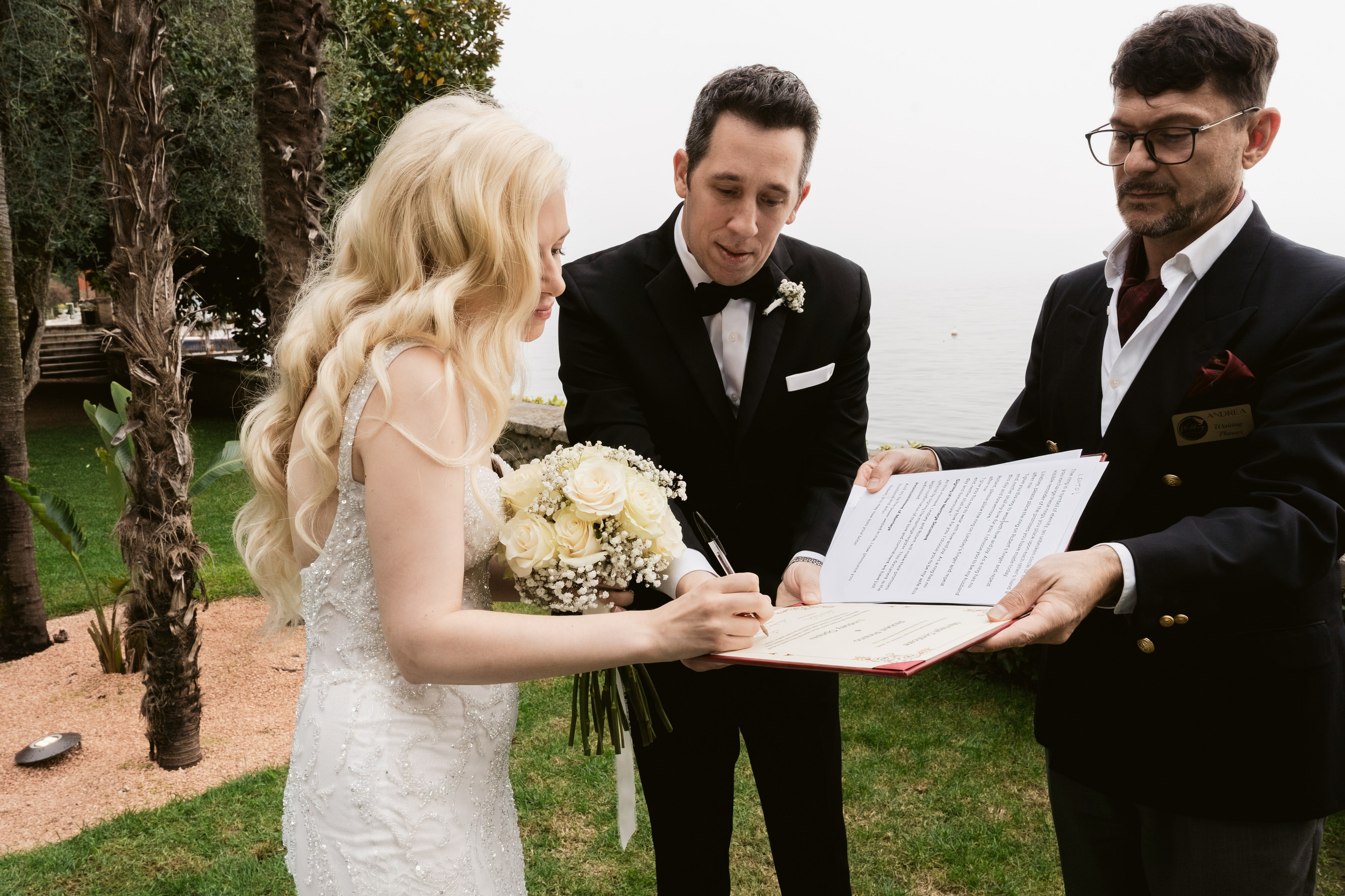 LINDSEY AND ROBERT _LAKE GARDA. PHOTOGRAPHER IN ITALY