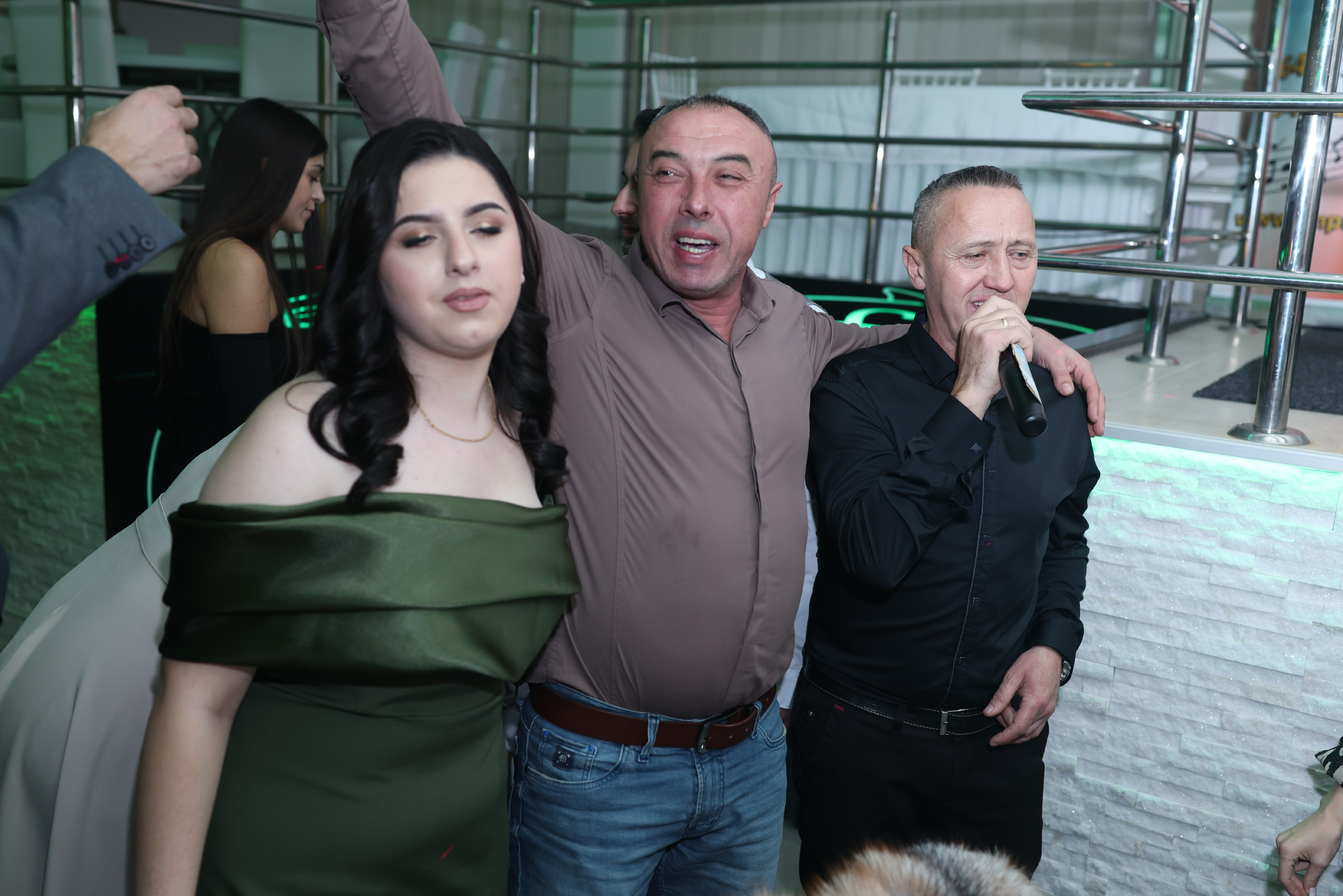Sarin 18ti rođendan. Foto Simic Jagodina