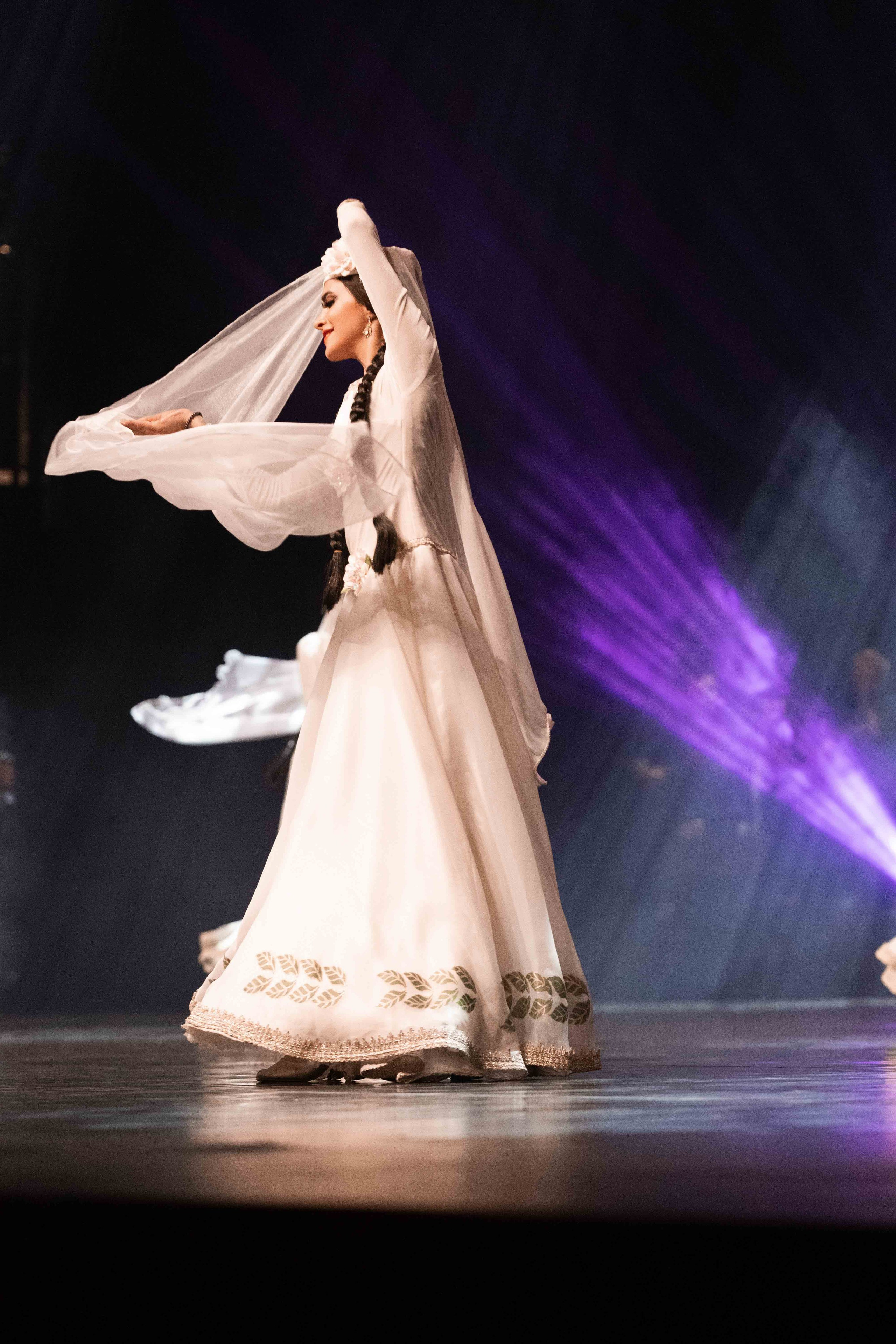 STATE DANCE ENSEMBLE. Wedding&Event photographer Ismail Rzayev in Baku