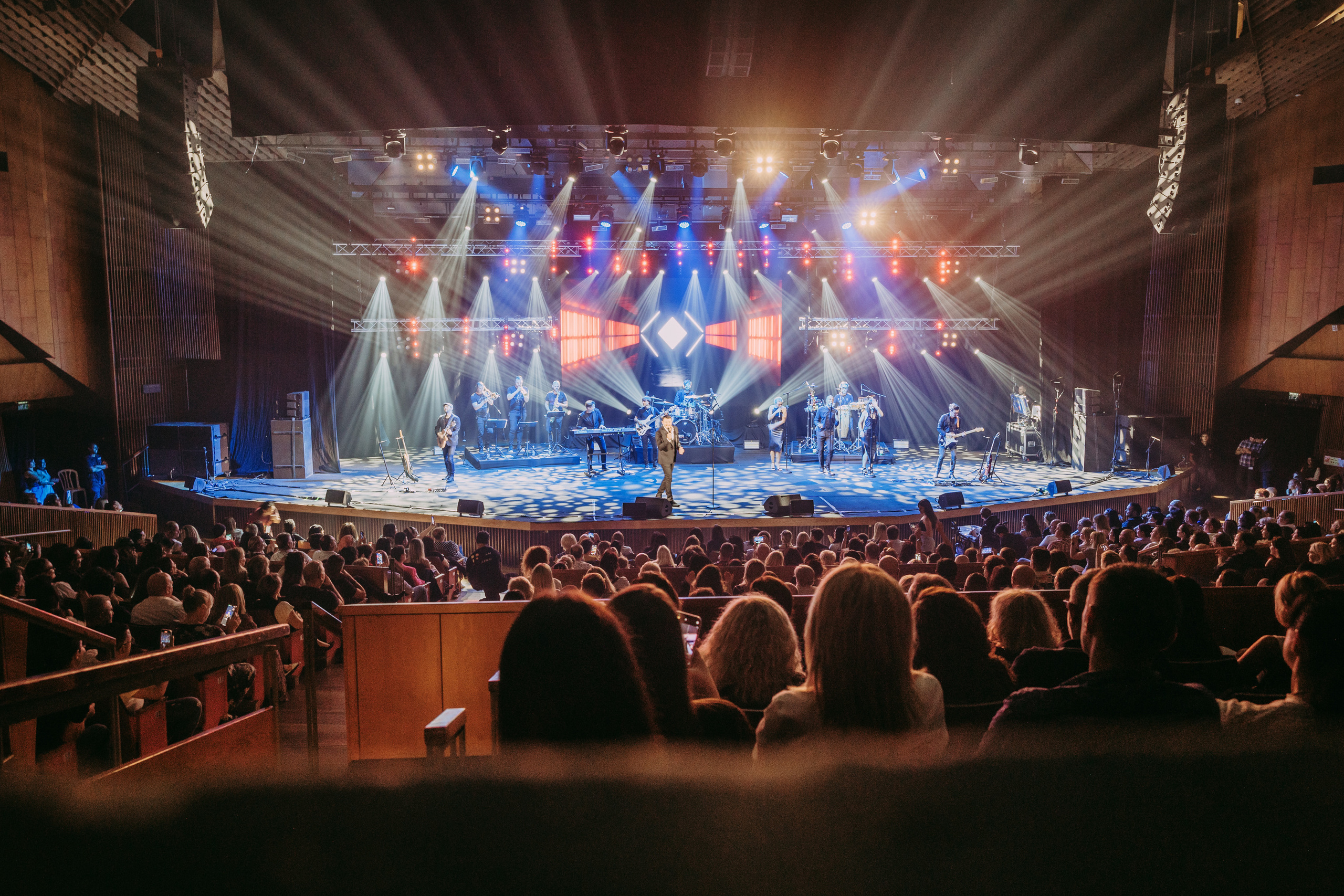 Emin in Culture Palace of Tel Aviv — 03th September 2022. George TLV — Professional photographer and retoucher in Israel