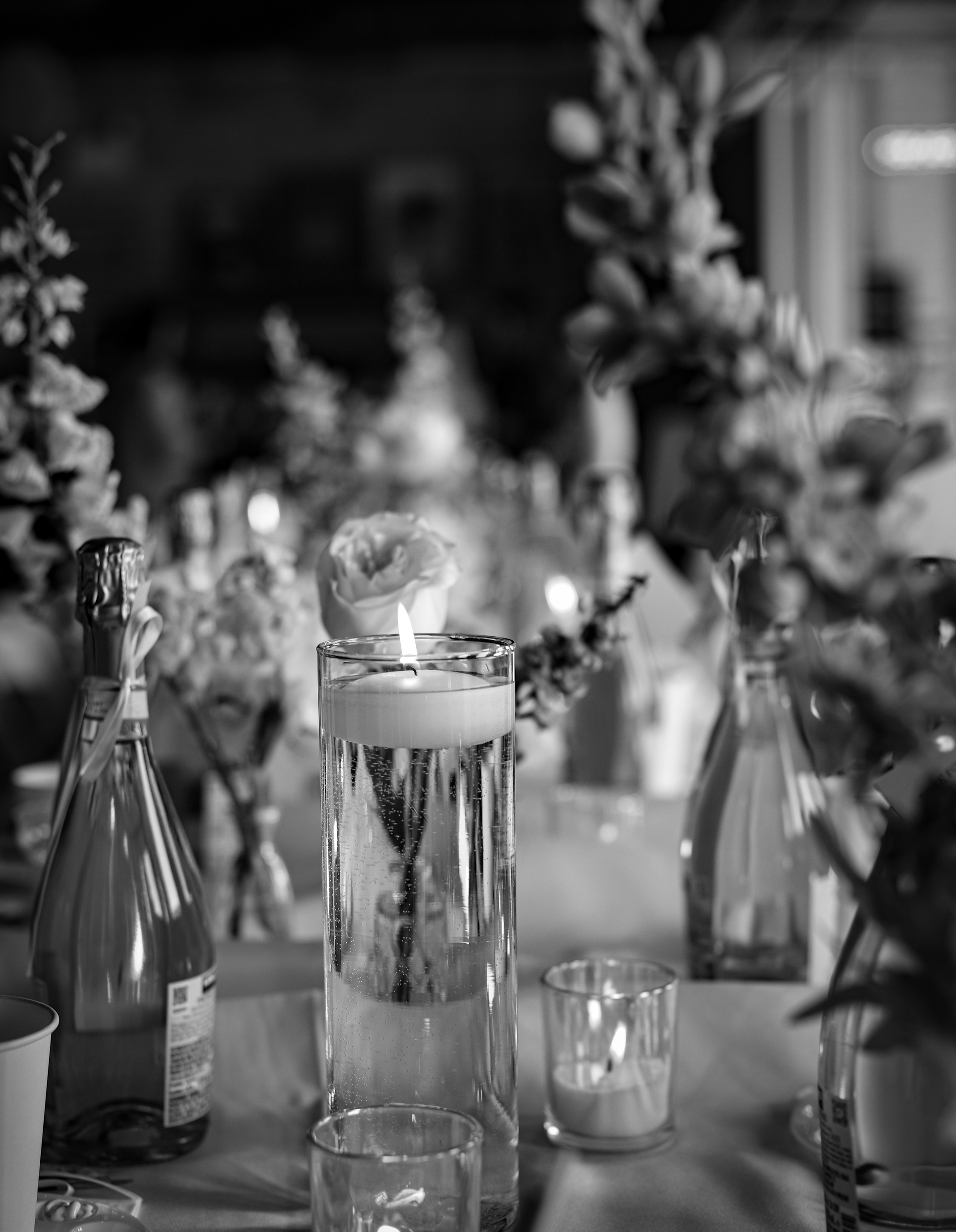 Пляшки для перемоги. VALERIIA VIUNOVA individual shooting\love story\event\brand