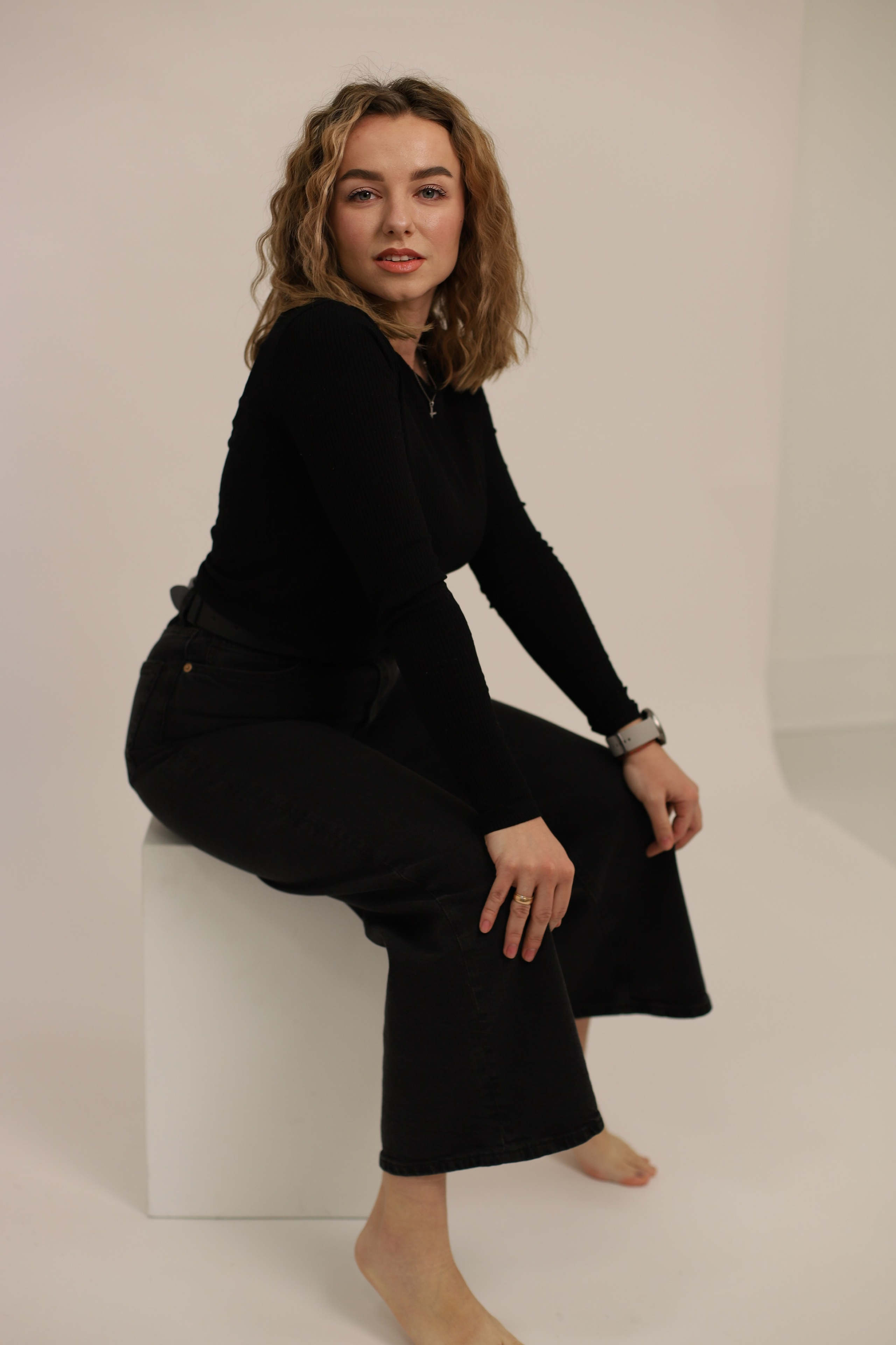 Alexandra Egorova. VALERIIA VIUNOVA individual shooting\love story\event\brand