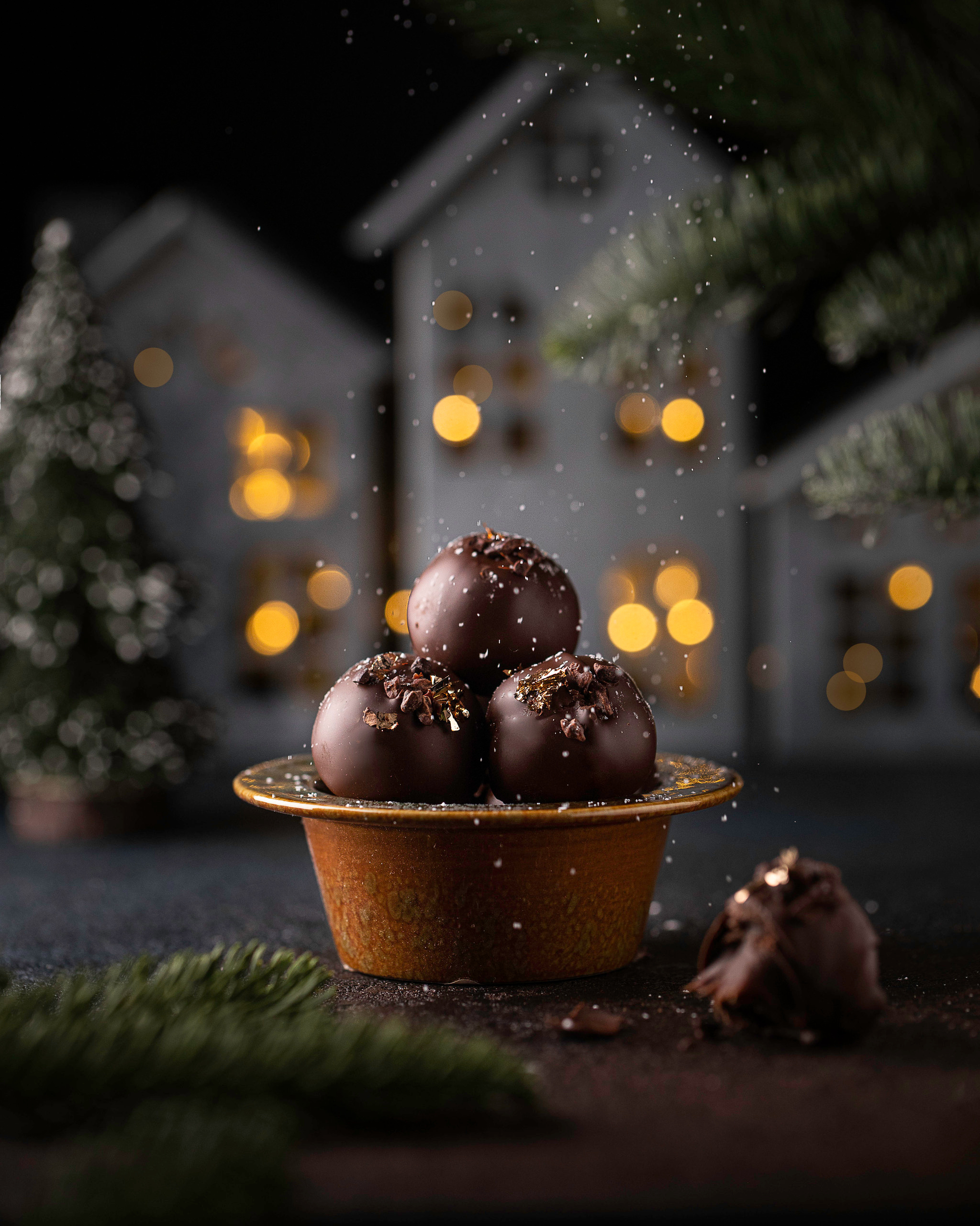 VISUAL STORYTELLING. HOME