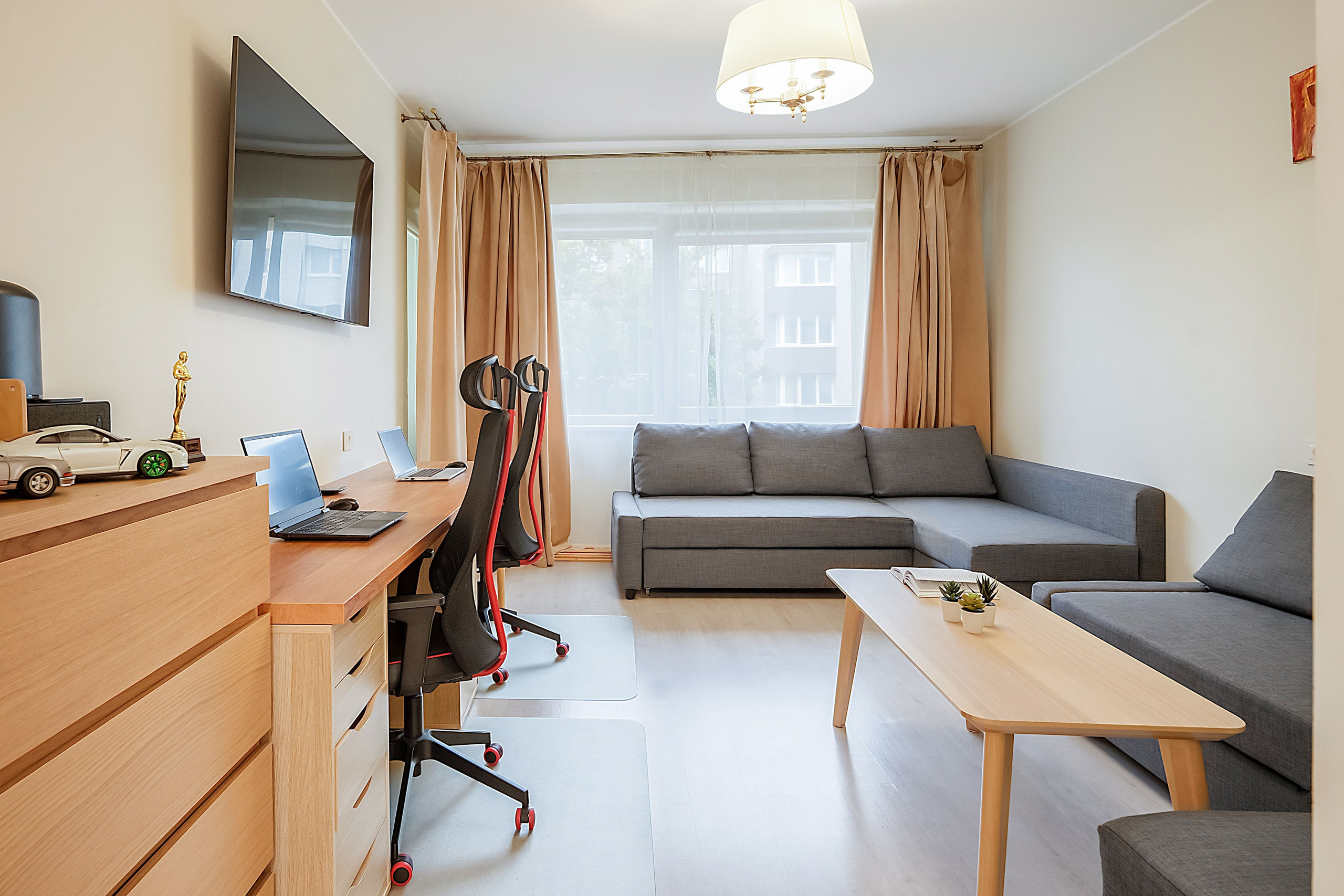 Saulės g. 14, Elektrėnai. Elina Sapiega fotografė Vilniuje