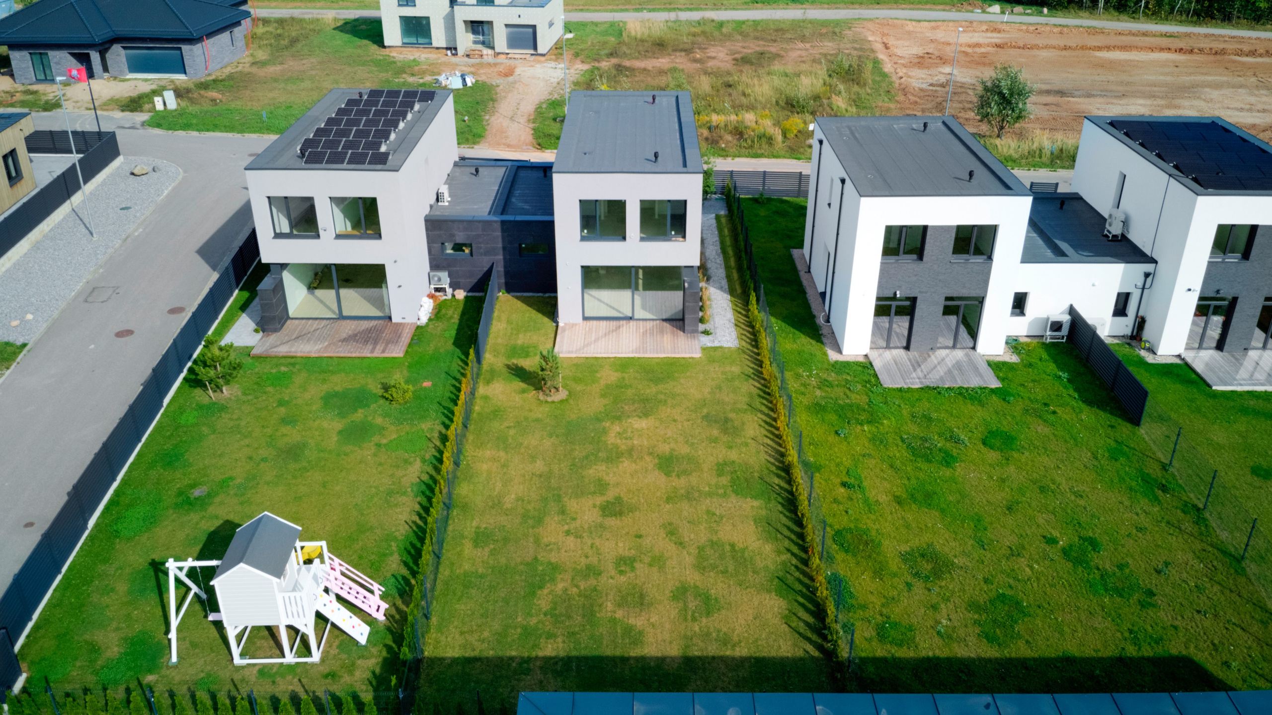 Panoramos g. 9, Bendoriai. Elina Sapiega fotografė Vilniuje