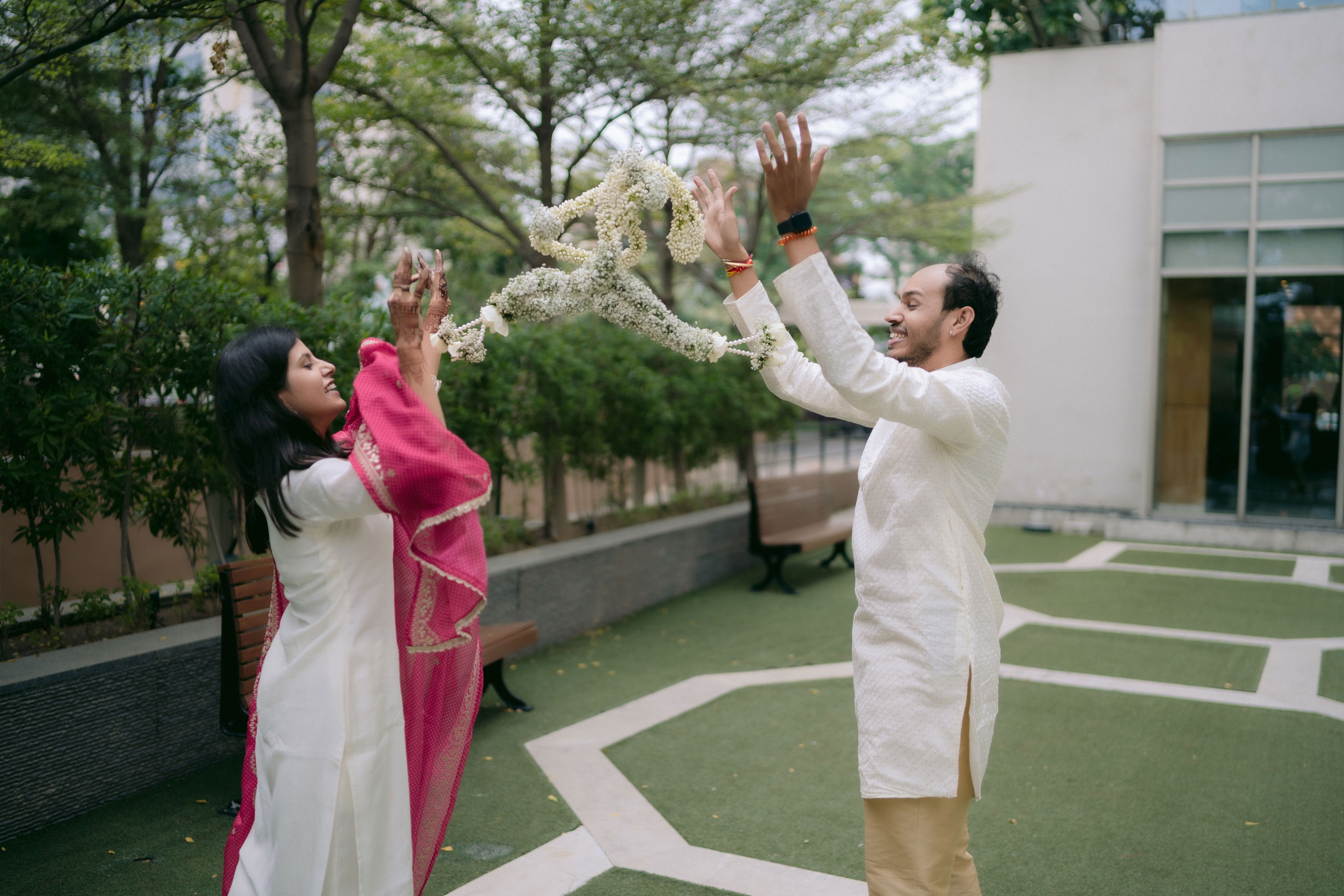 WEDDINGS. Love Emotions Weddings
