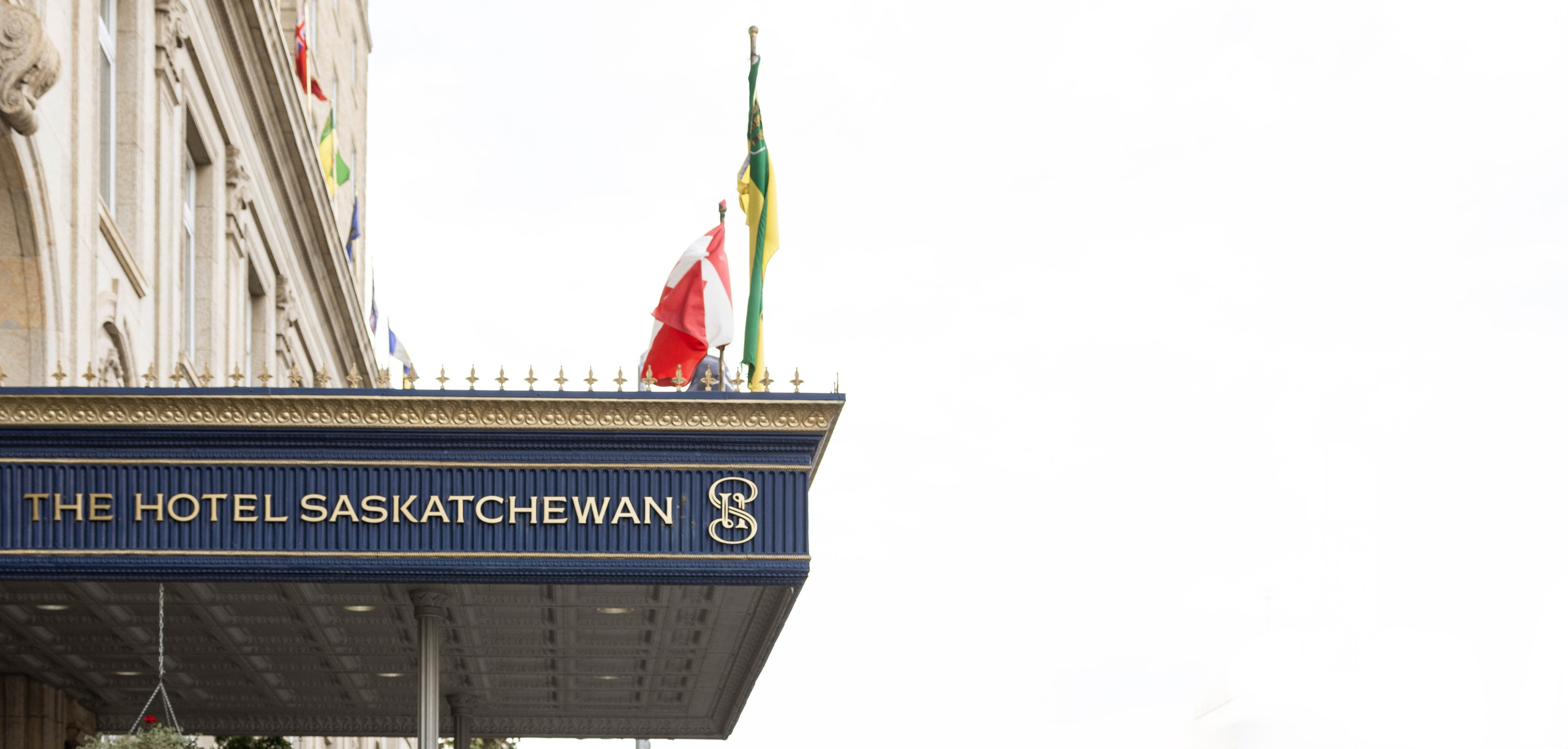 Wedding at The Hotel Saskatchewan. Wedding photography and videography in Regina, Saskatchewan