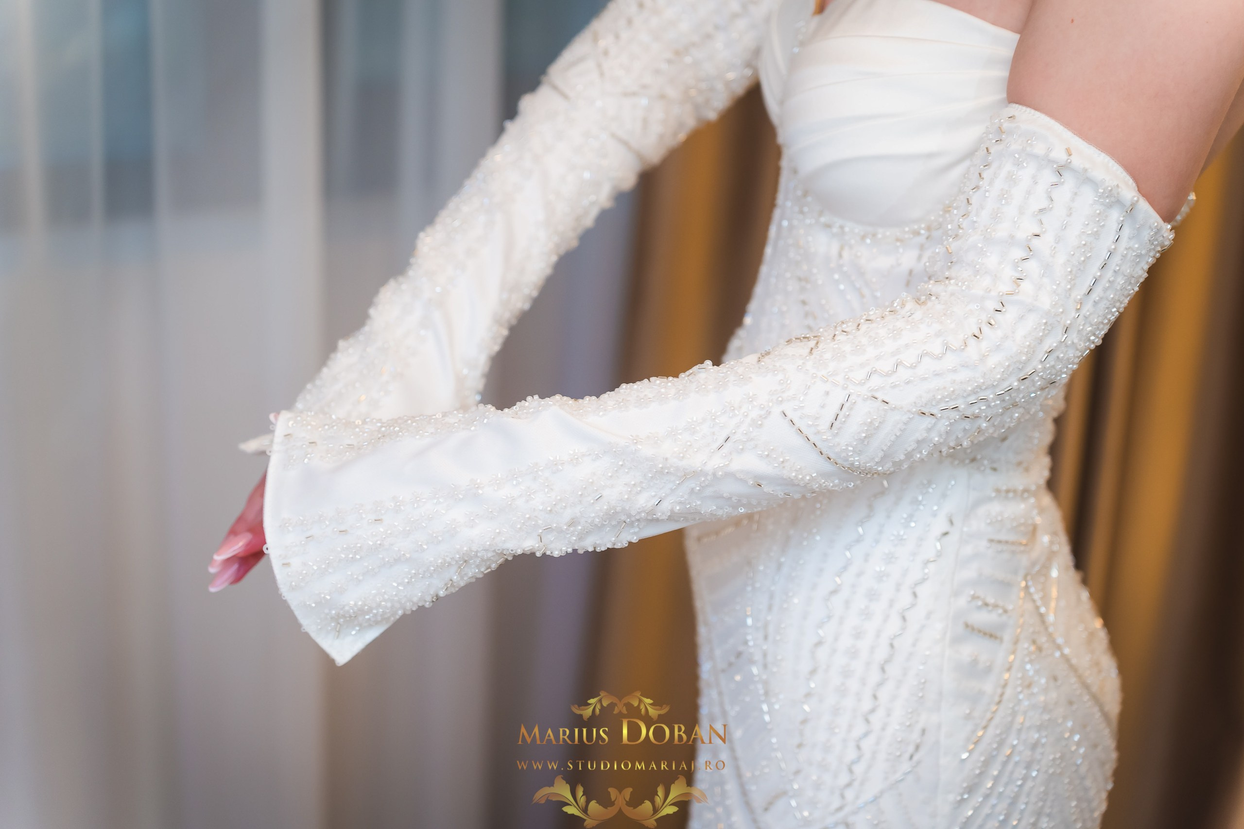 Iulia & Joszeph — preparing & details. Marius Doban