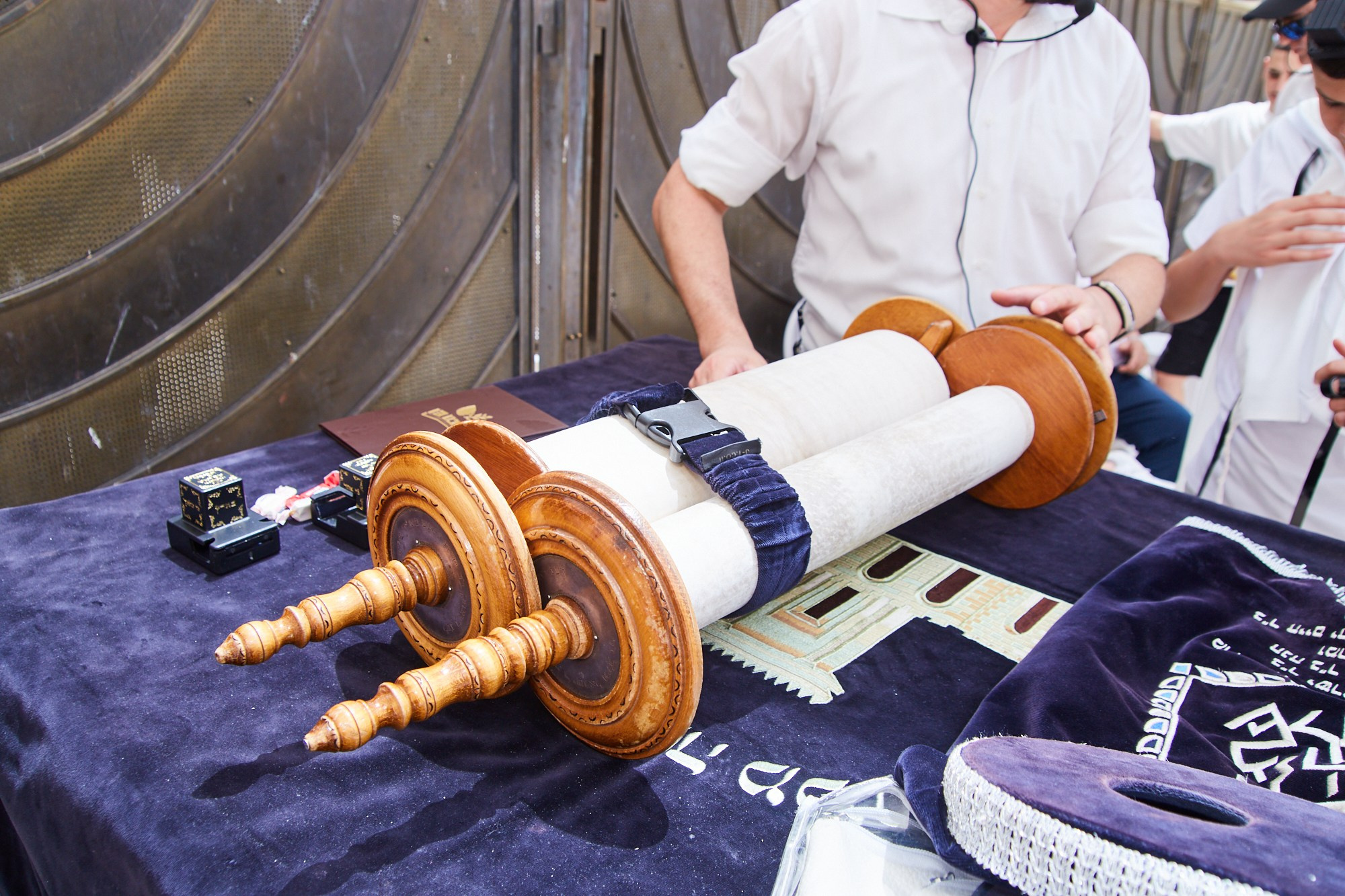 Бар-мицва на Котеле 2. Портретный и репортажный фотограф в Израиле Рома Бирман