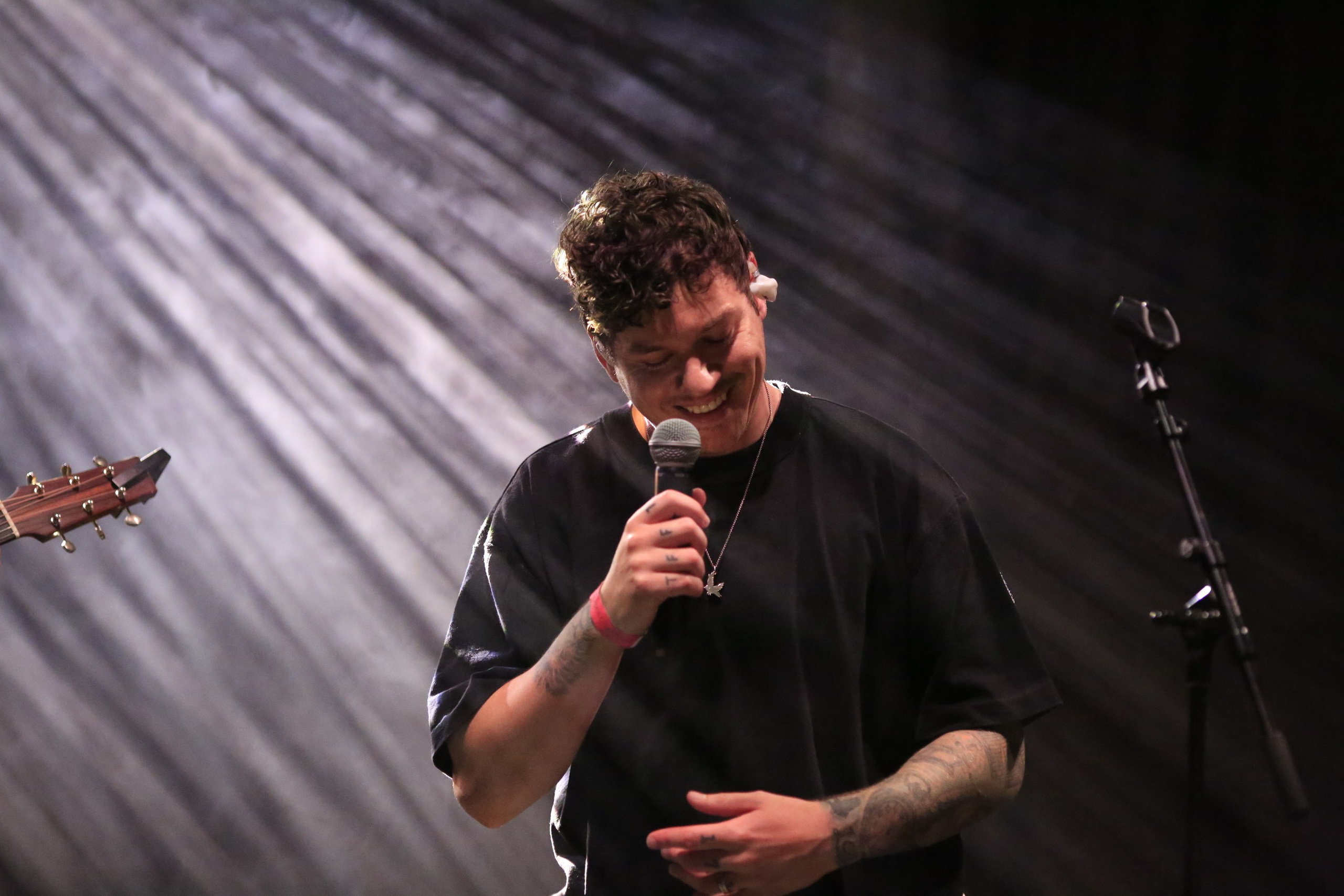 Music concerts. Portret photographer in Switzerland Artur Magpie