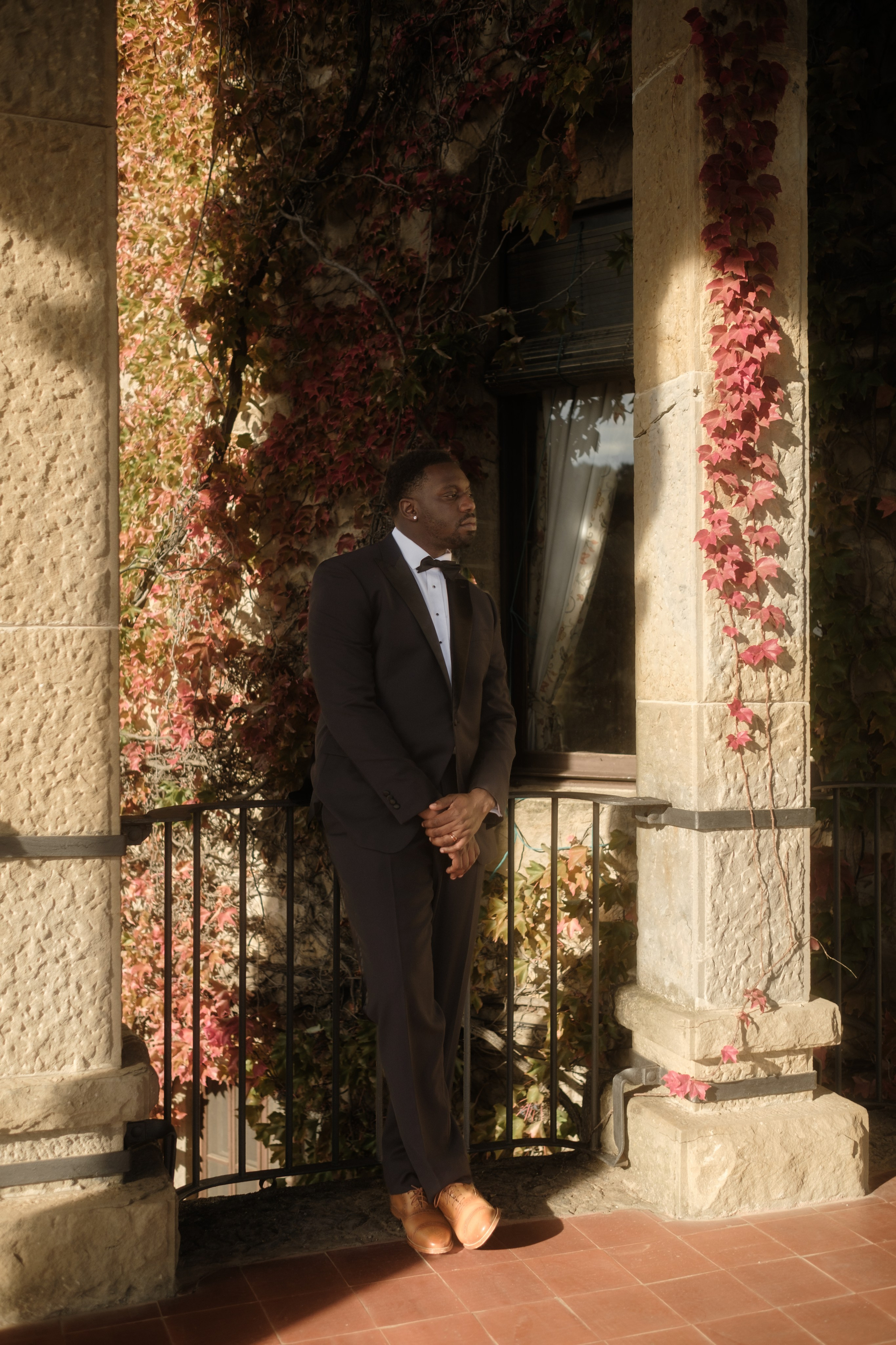 Morgan & Anthony. La Baronia. Paola wedding photographer / videographer in Barcelona