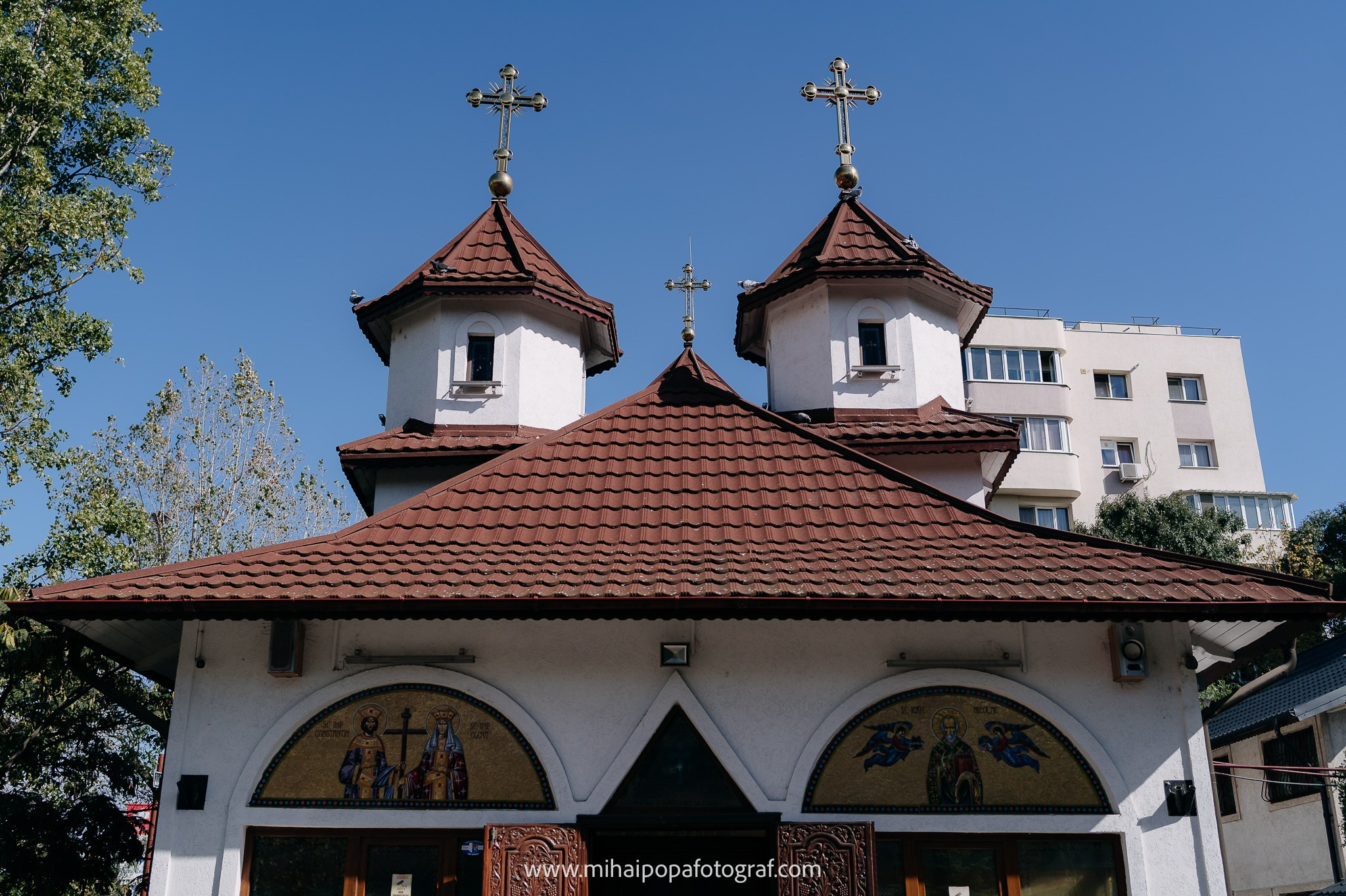 Fotograf de botez în Bucuresti| Mihai Popa Fotograf. Fotograf Nuntă & Botez București - Mihai Popa | Dincolo de oameni, imortalizez emoții!
