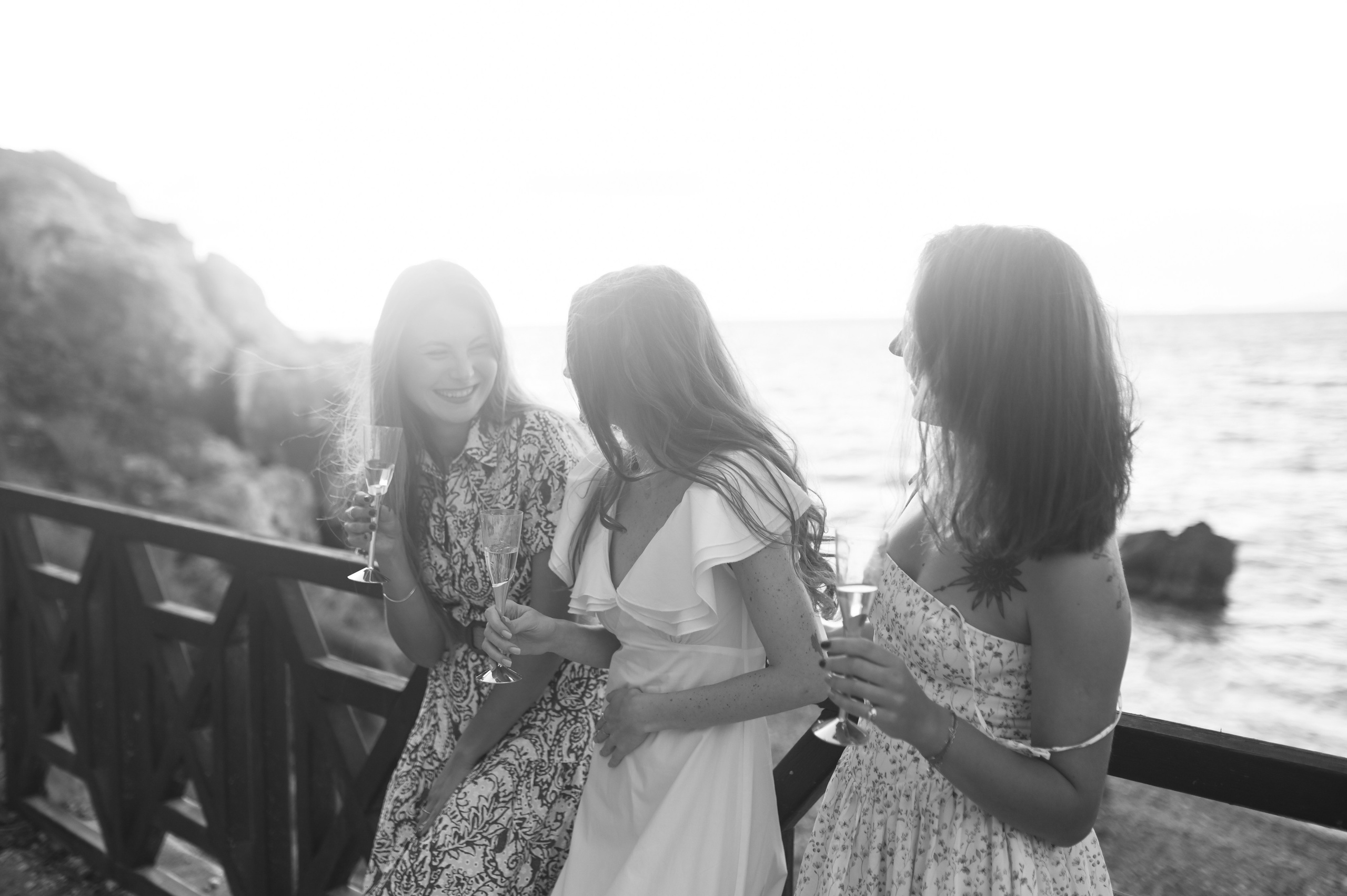 Friends Photoshoot in Rhodes. Photographer in Rhodes Island