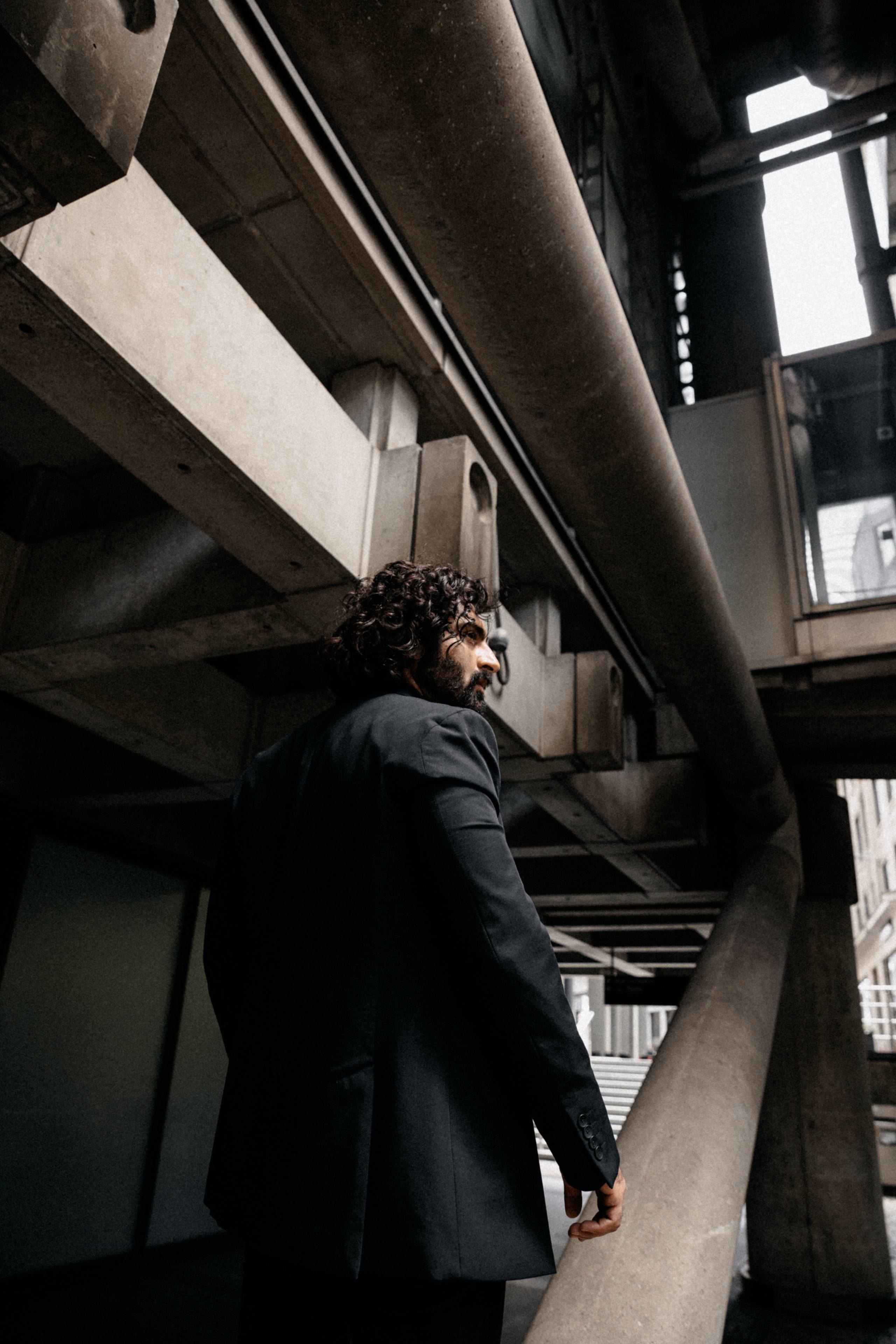 Male actor photography in London. LondonPhotoStory — Vacation Photographer in London