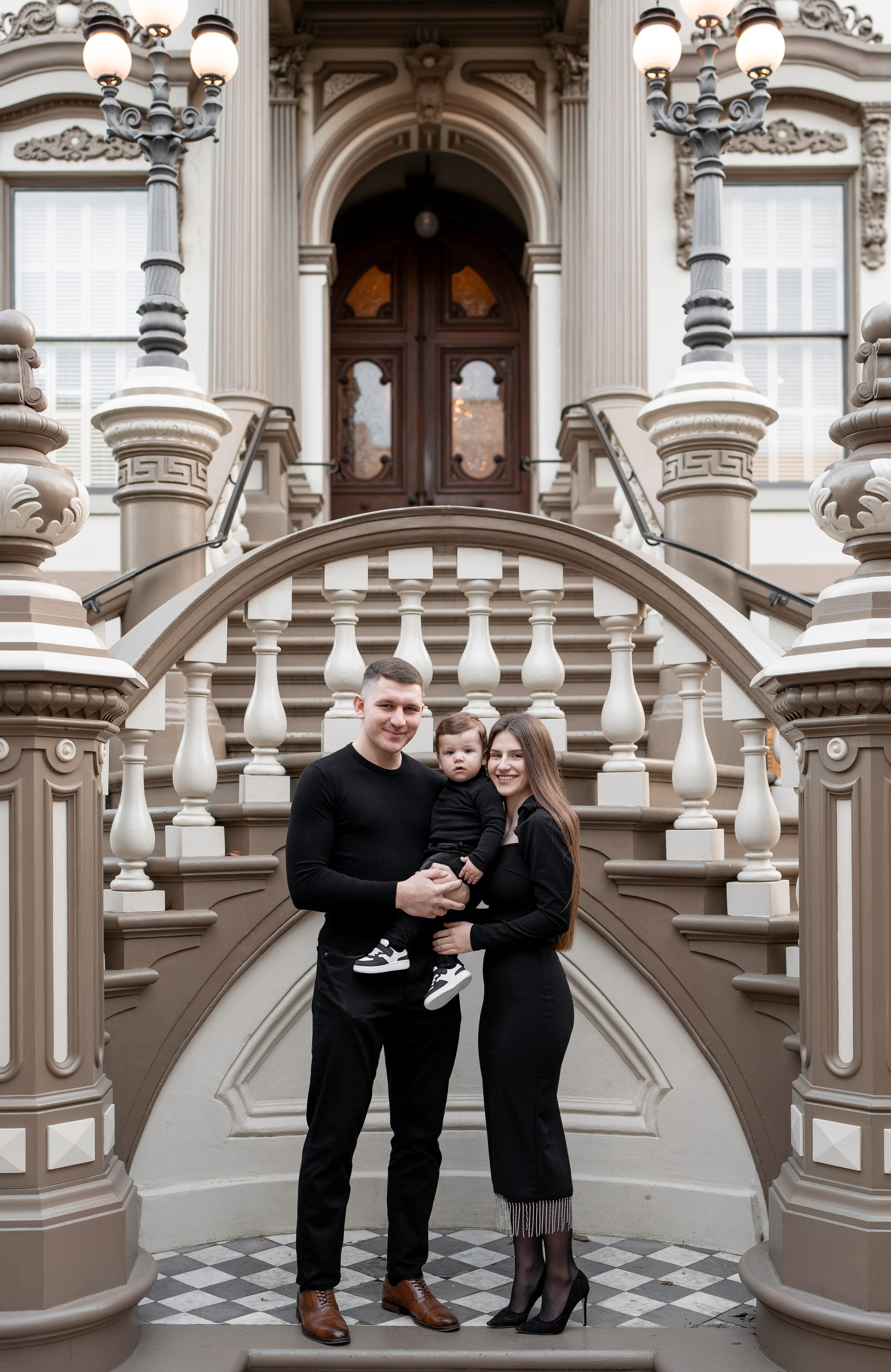 Artem, Nadia & Elisha. Family photographer in Sacramento | Sofia Pavenko