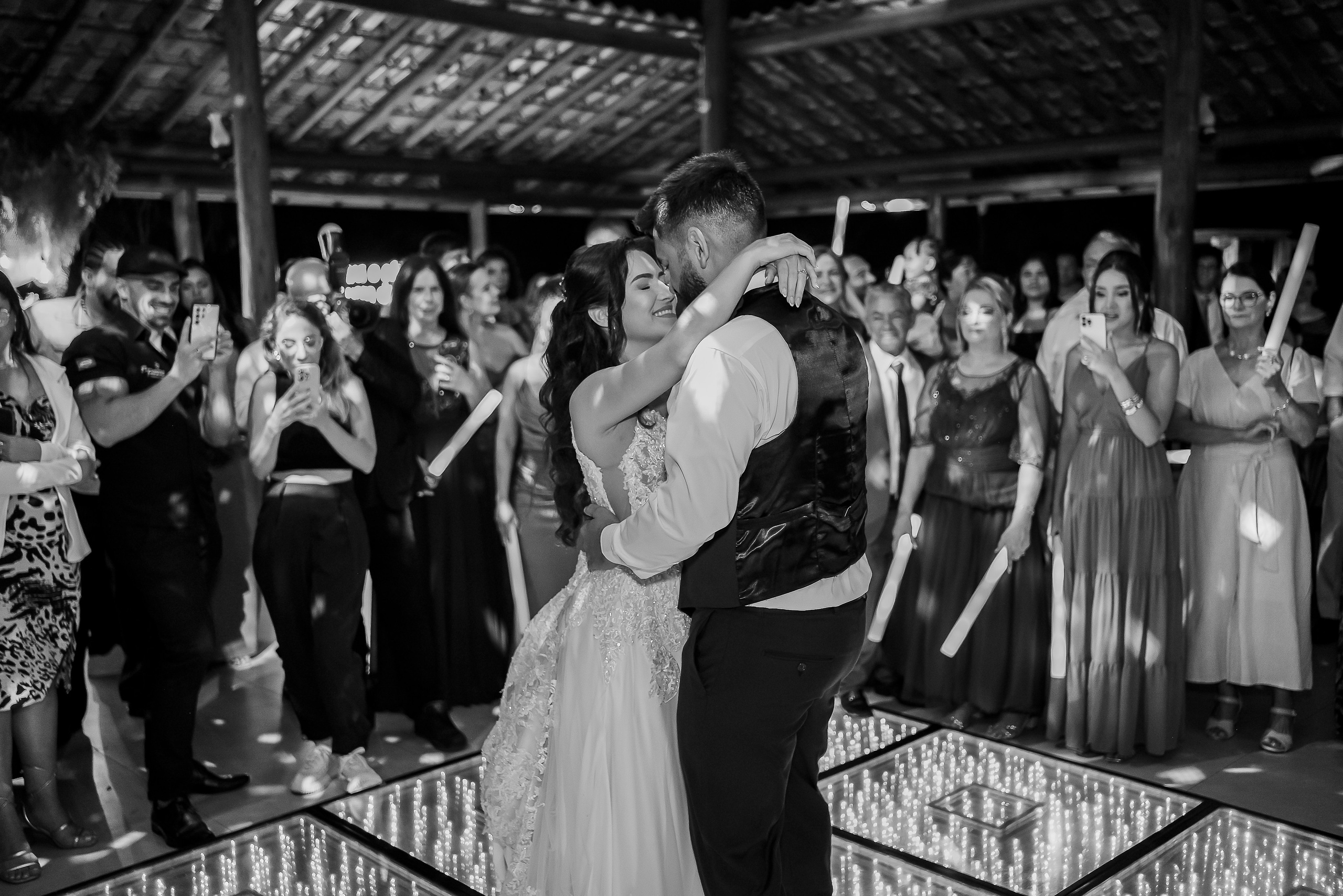 RAFAELLA E SAMUEL. Fotógrafo de Casamento em Belo Horizonte | Emerson Garbini