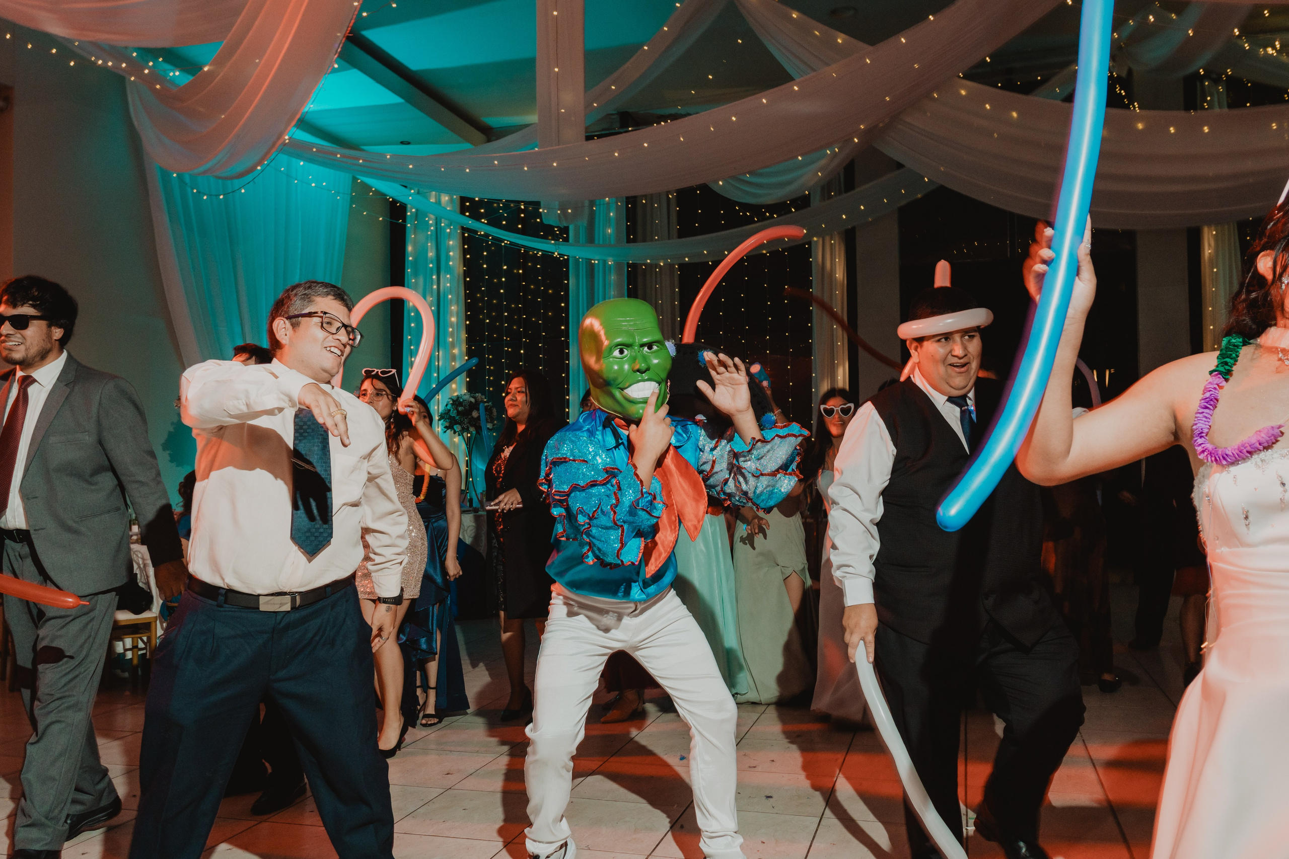 STEISY + EMMANUEL | BODA RELIGIOSA. Studio KVTA | Fotografía y Video de Bodas en Arequipa