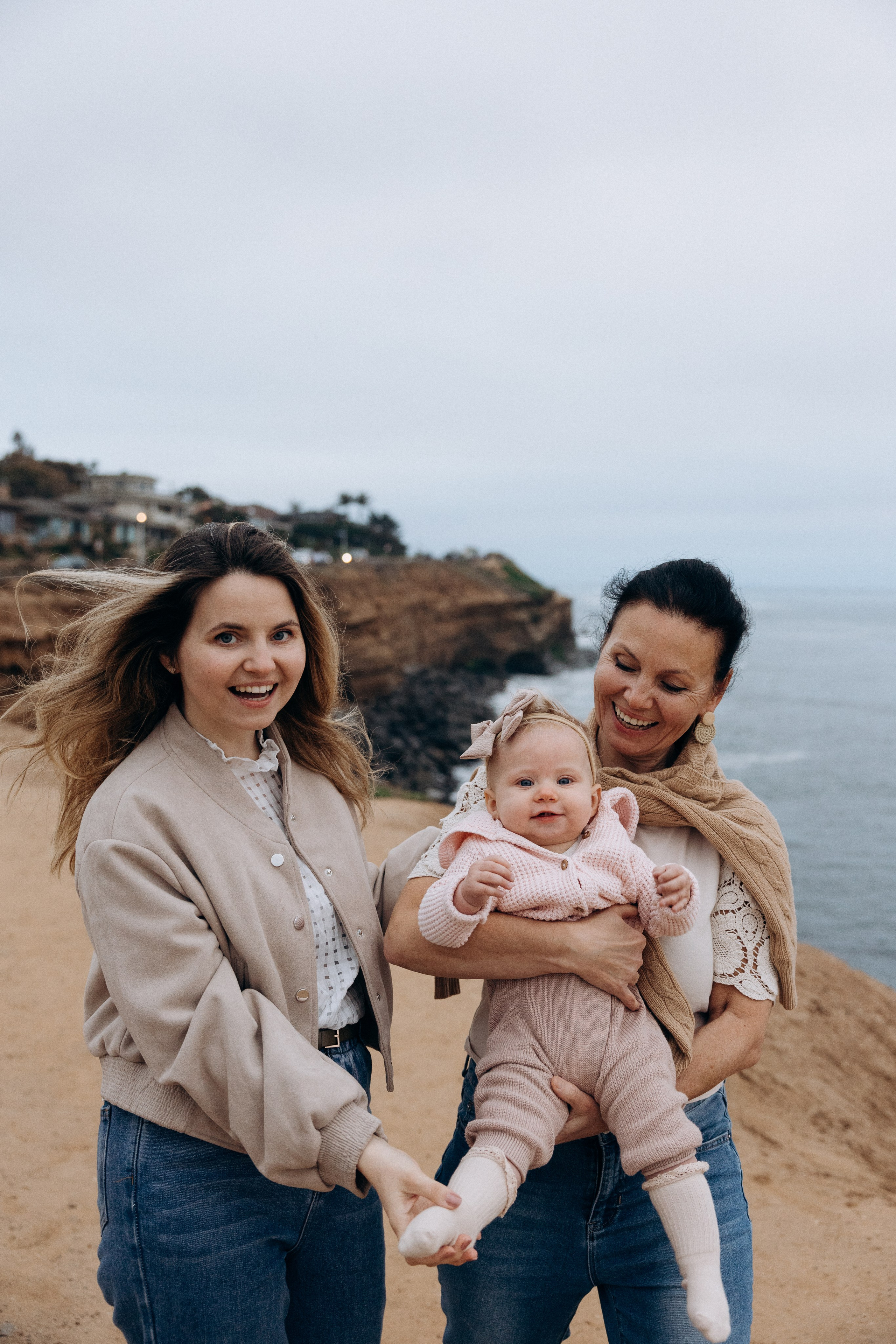 *. Wedding and family photographer San Diego