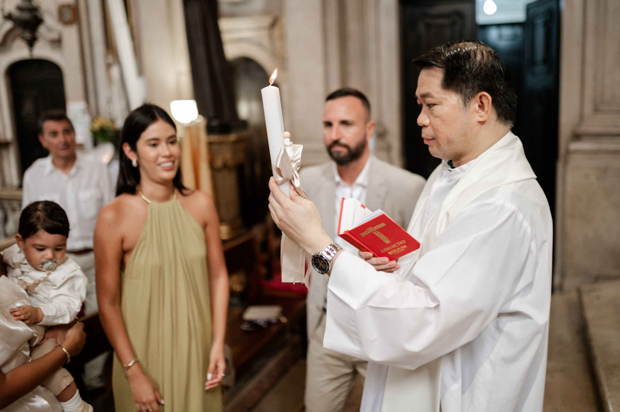 Фотосъёмка крестин — тёплые и значимые моменты. Ваш фотограф в Лиссабоне — Анна Белова