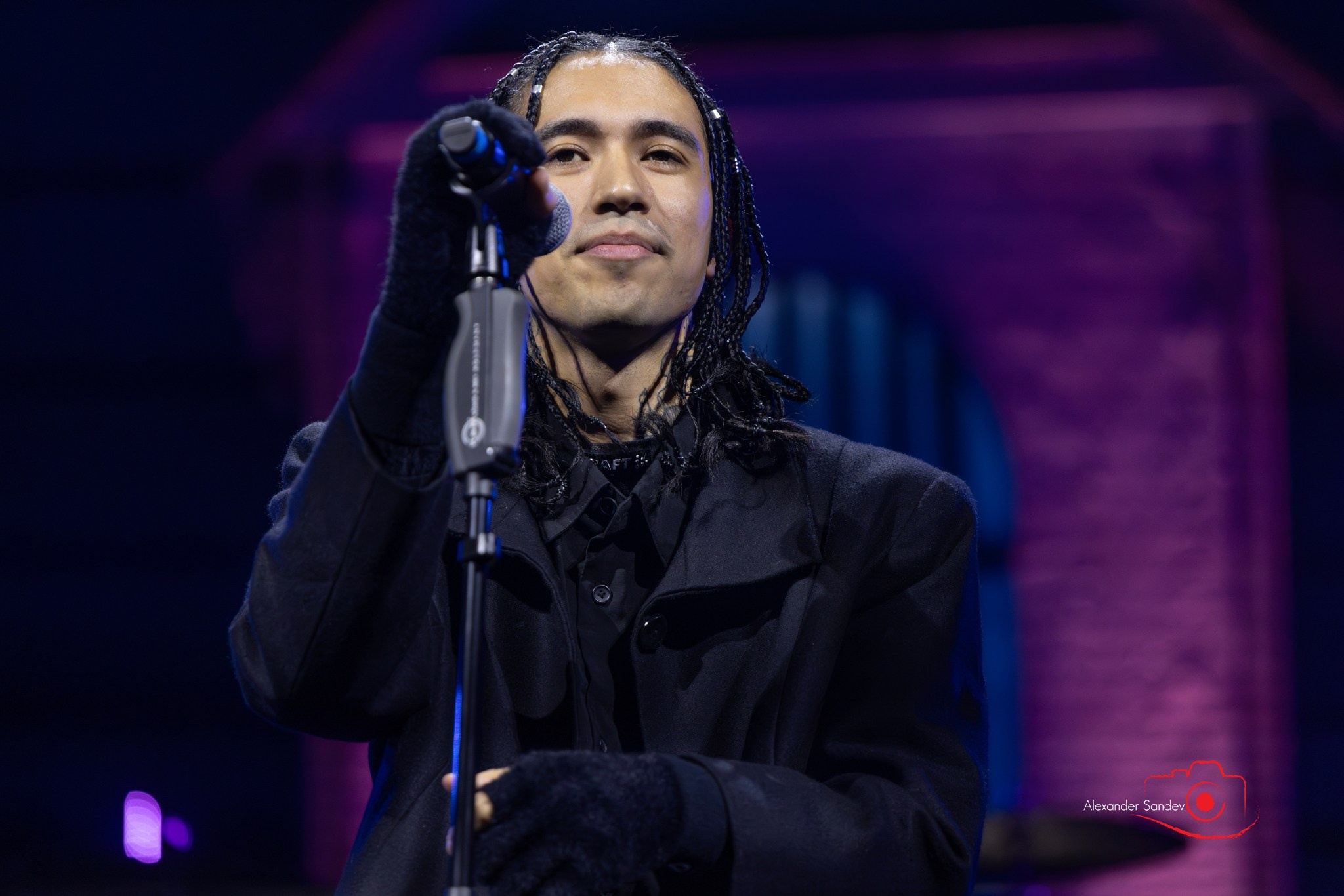 МОЛЕЦ на живо в НДК - 04-05.11.2025 г. Александър Сандев - website