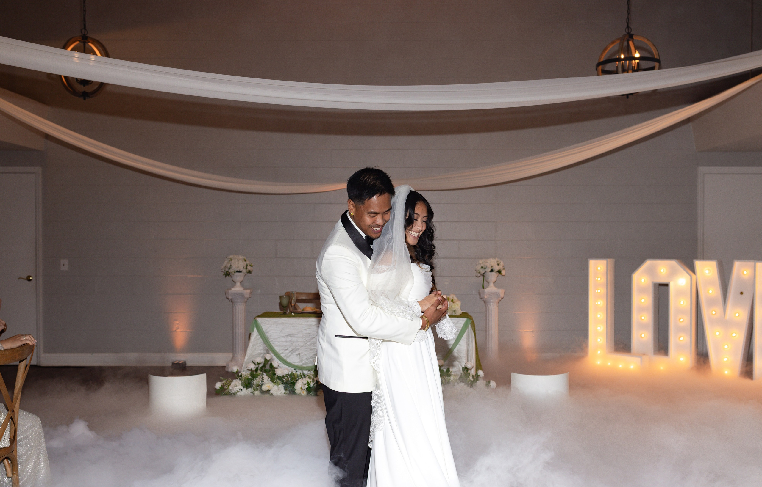 Eunice and RJ. Orlando. Photographer Anastasia Nagibina