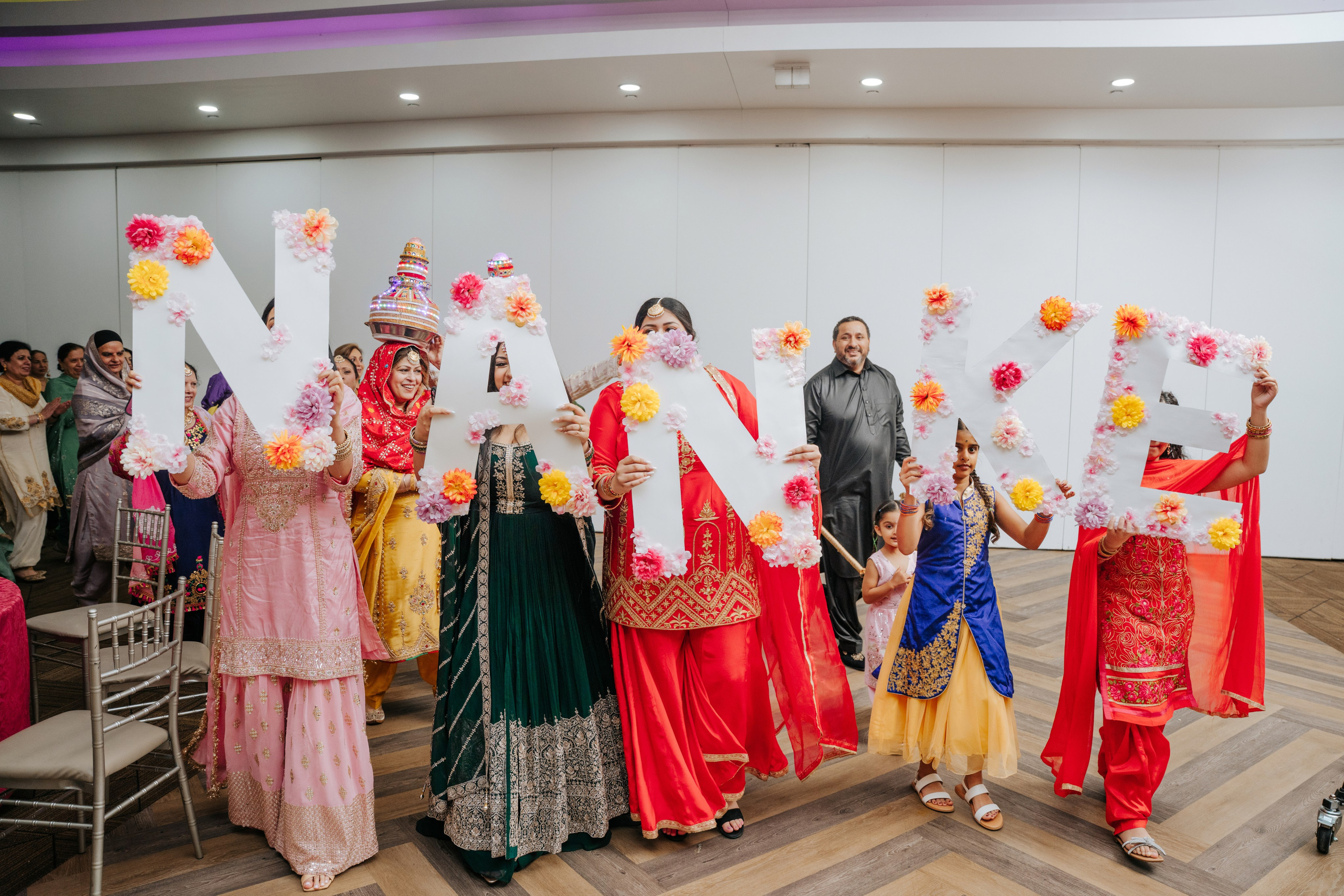 Gagan & Jasmeen. Wedding Photographer & Cinematographer studios