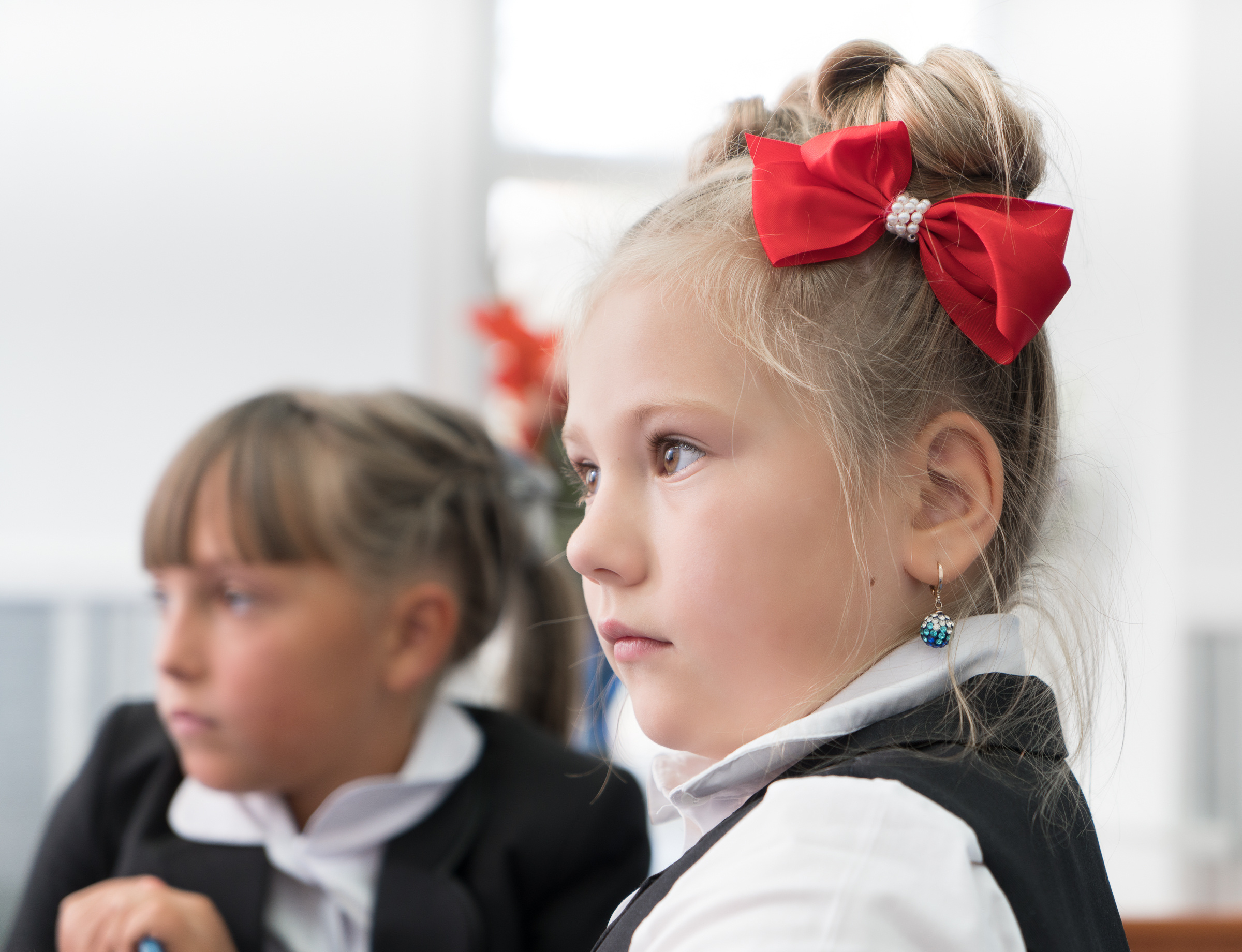 Школьная съемка, съемка детей в школе. Профессиональный фотограф в Бишкек Сергей Зорин