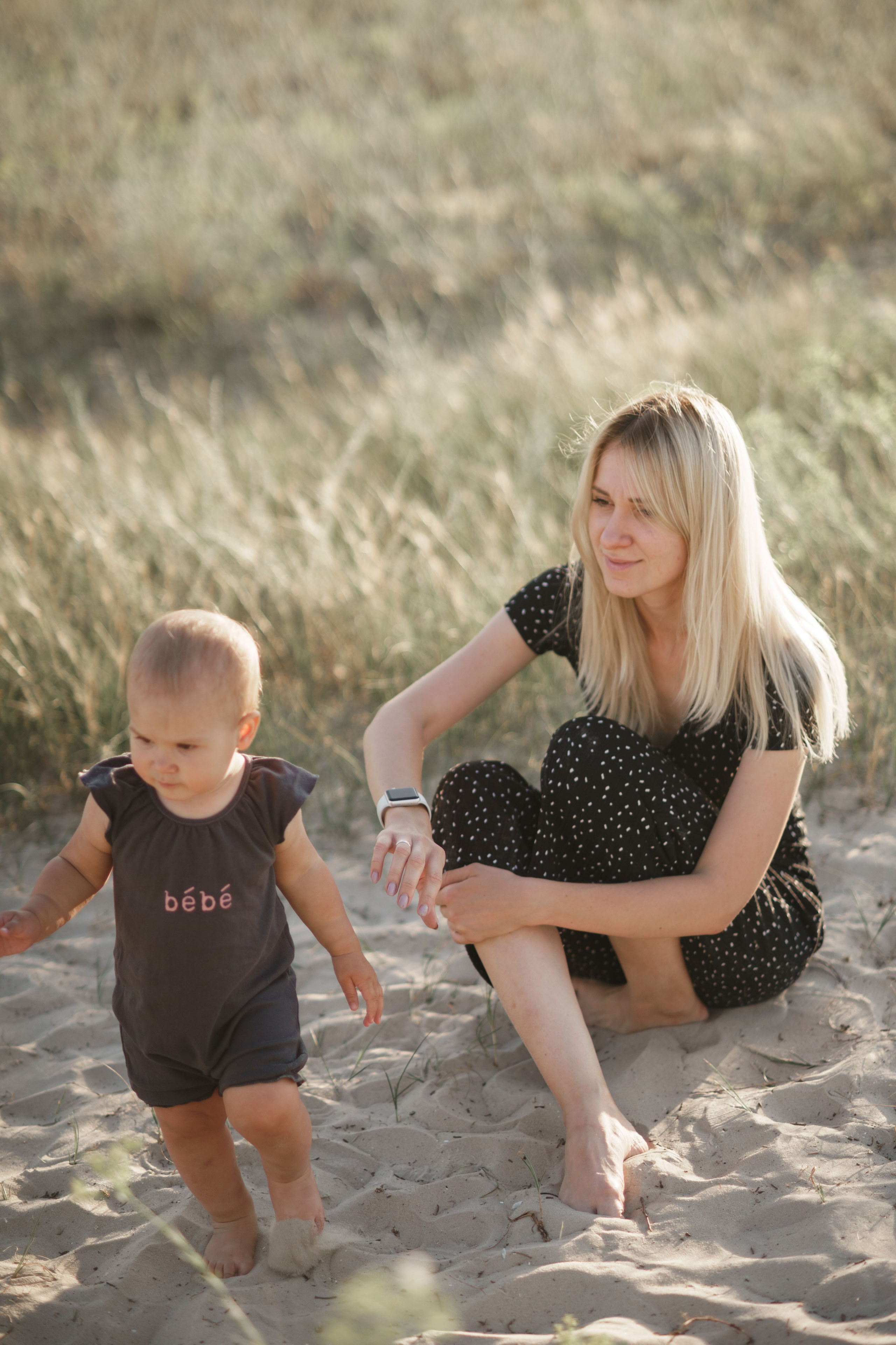 Family outdoor summer shooting. Wedding and family photographer Ireland