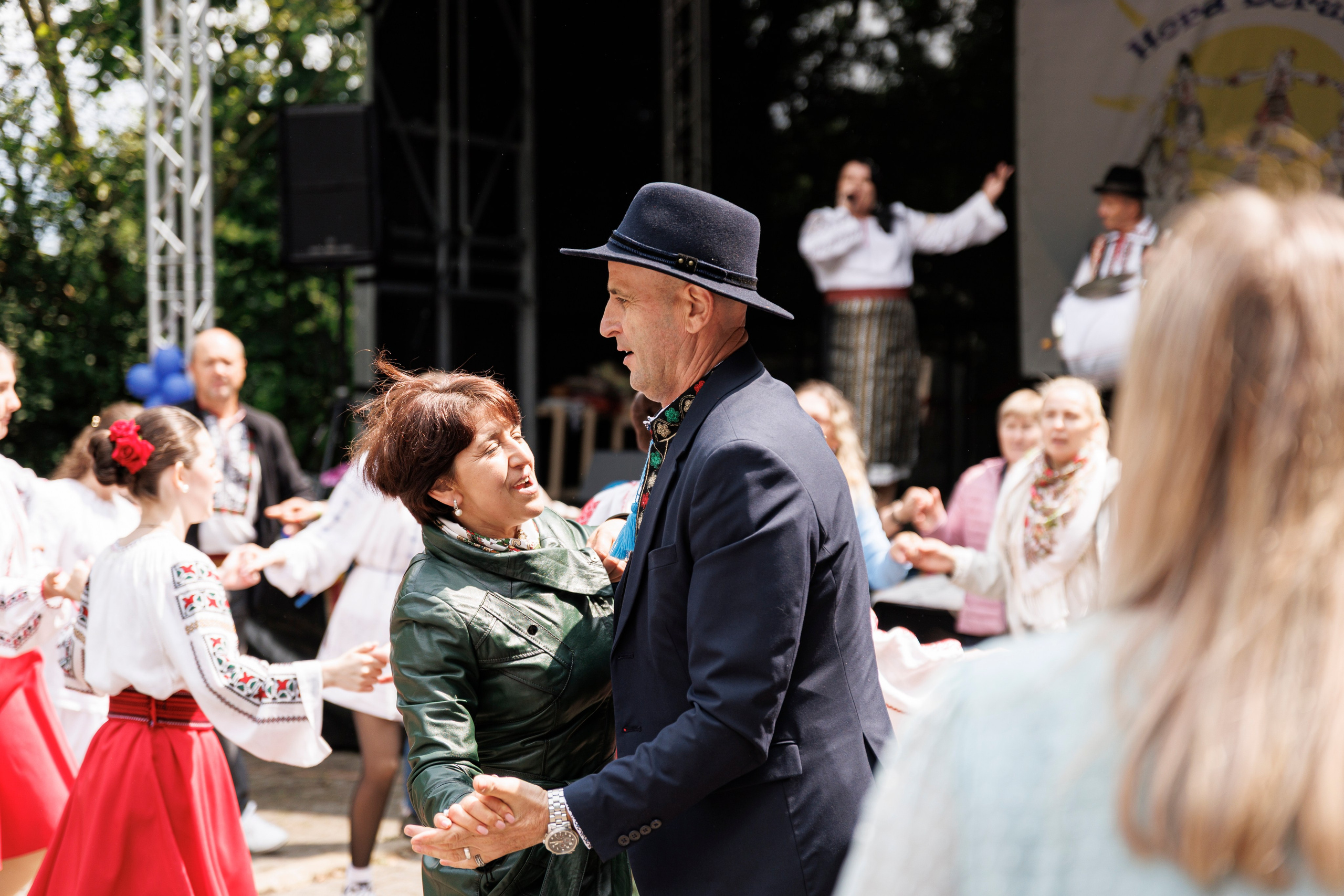 Hora Dorului 2025. Dienstleistungen