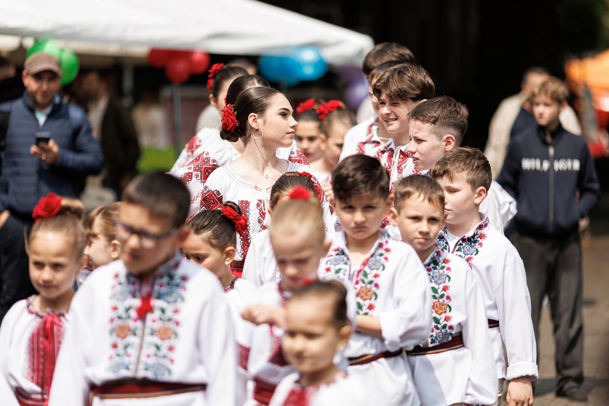 Hora Dorului 2025. Dienstleistungen
