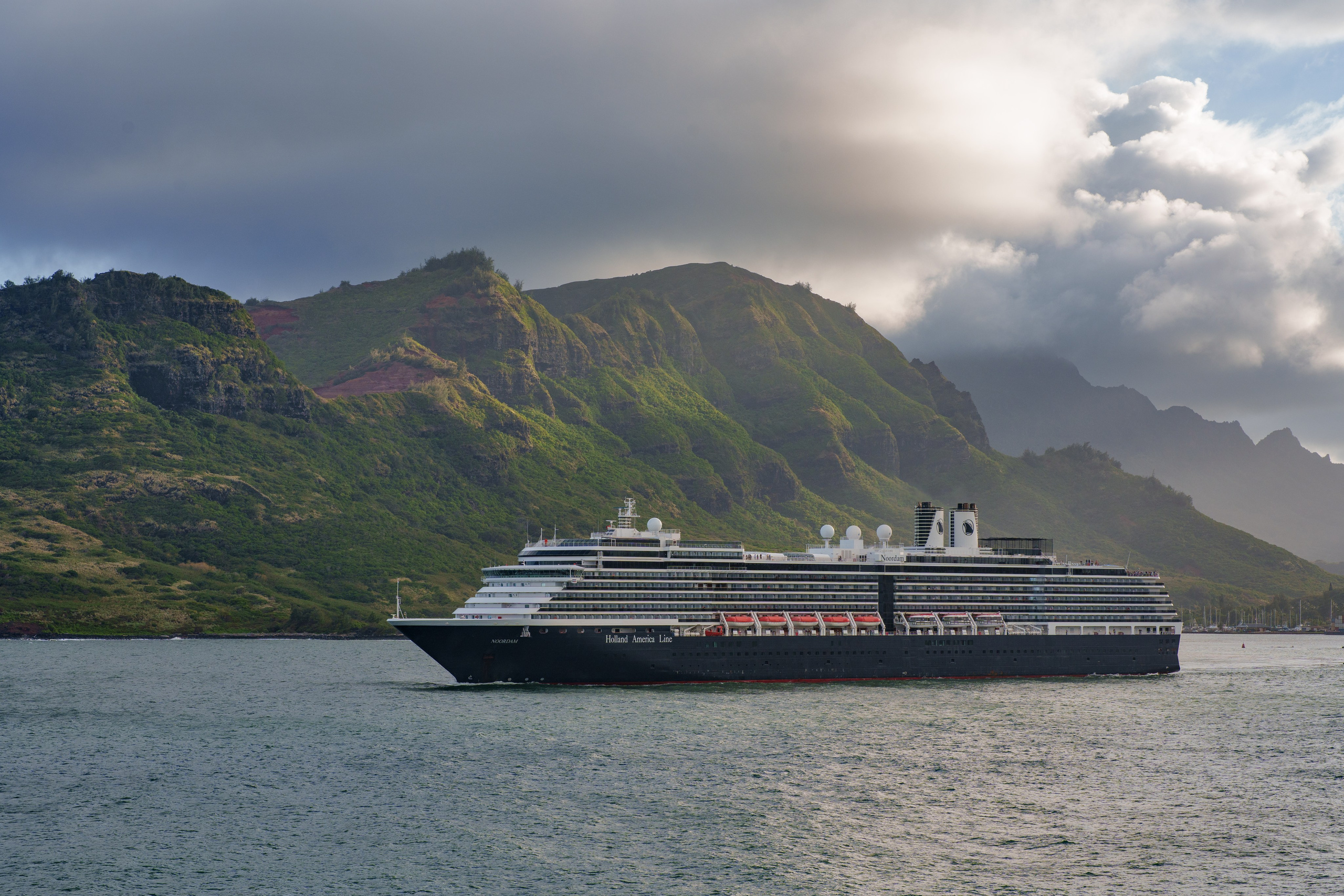 SHIPS. Awards winning photographer in Kauai, Hawaii