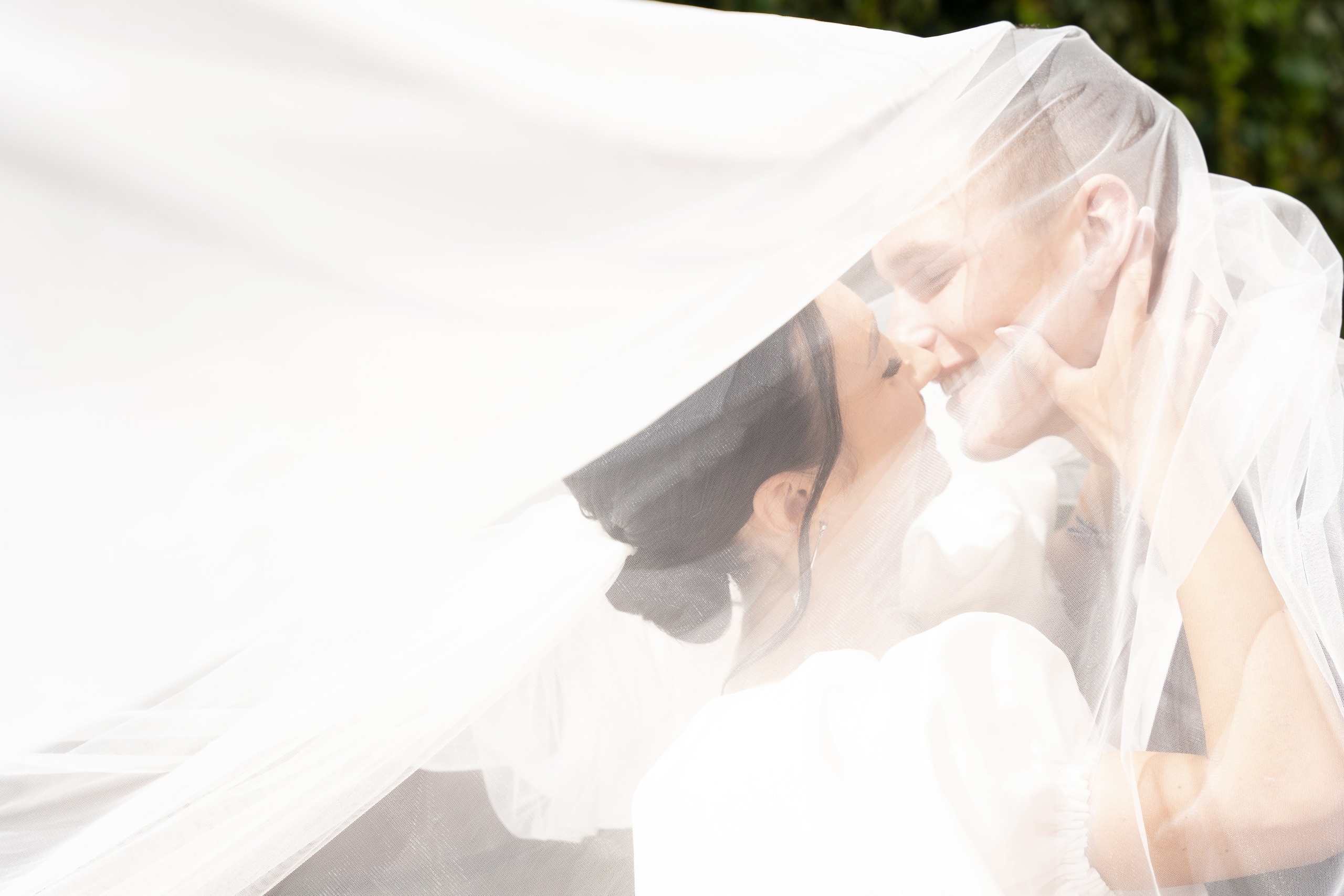 Nuotakos rytas, vestuvės, detalės, emocijos, geriausi rakursai, daug nuotraukų. Aliaksandra Norvilas fotografas Vilnius