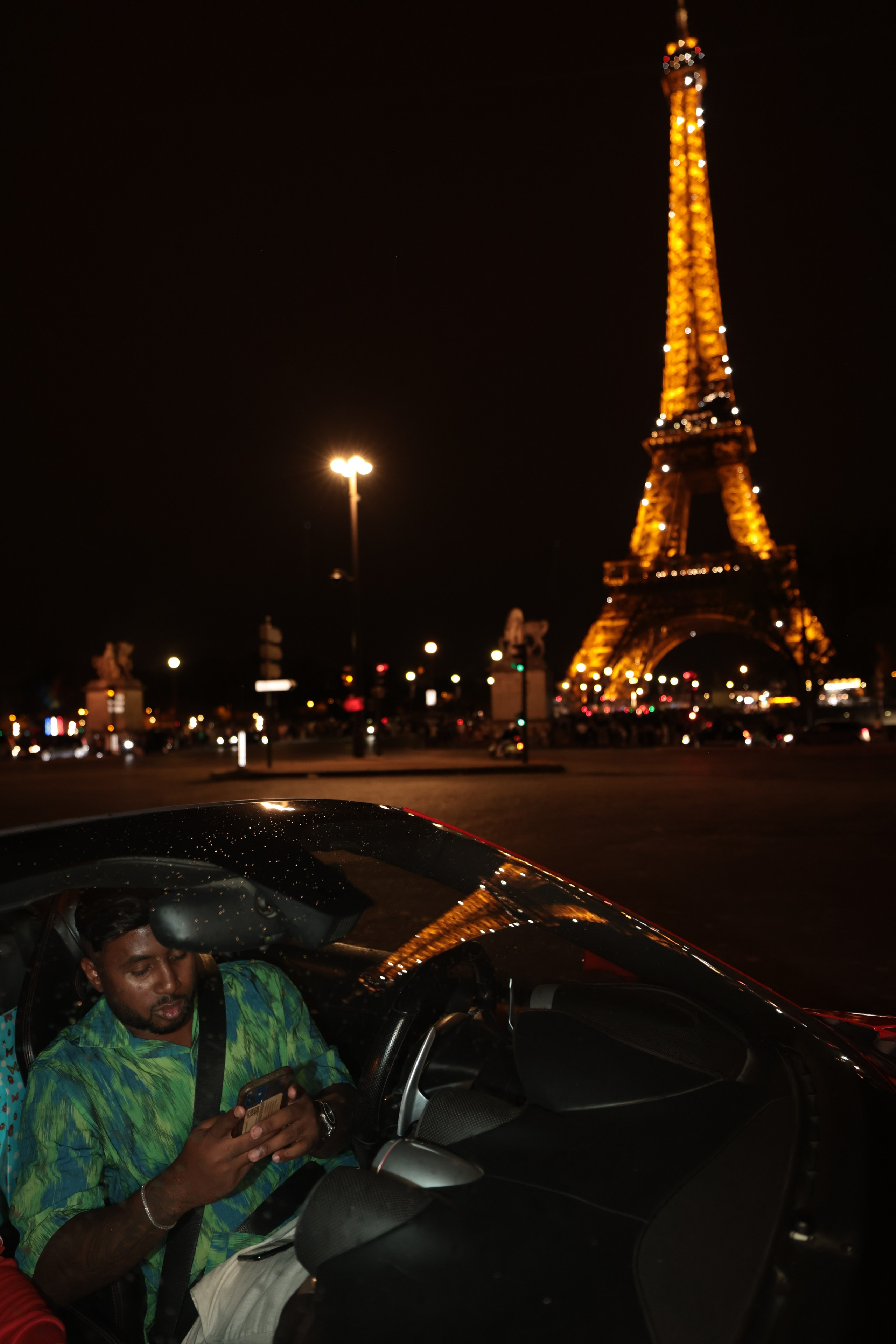 Ken. Director — Photo & Video Paris