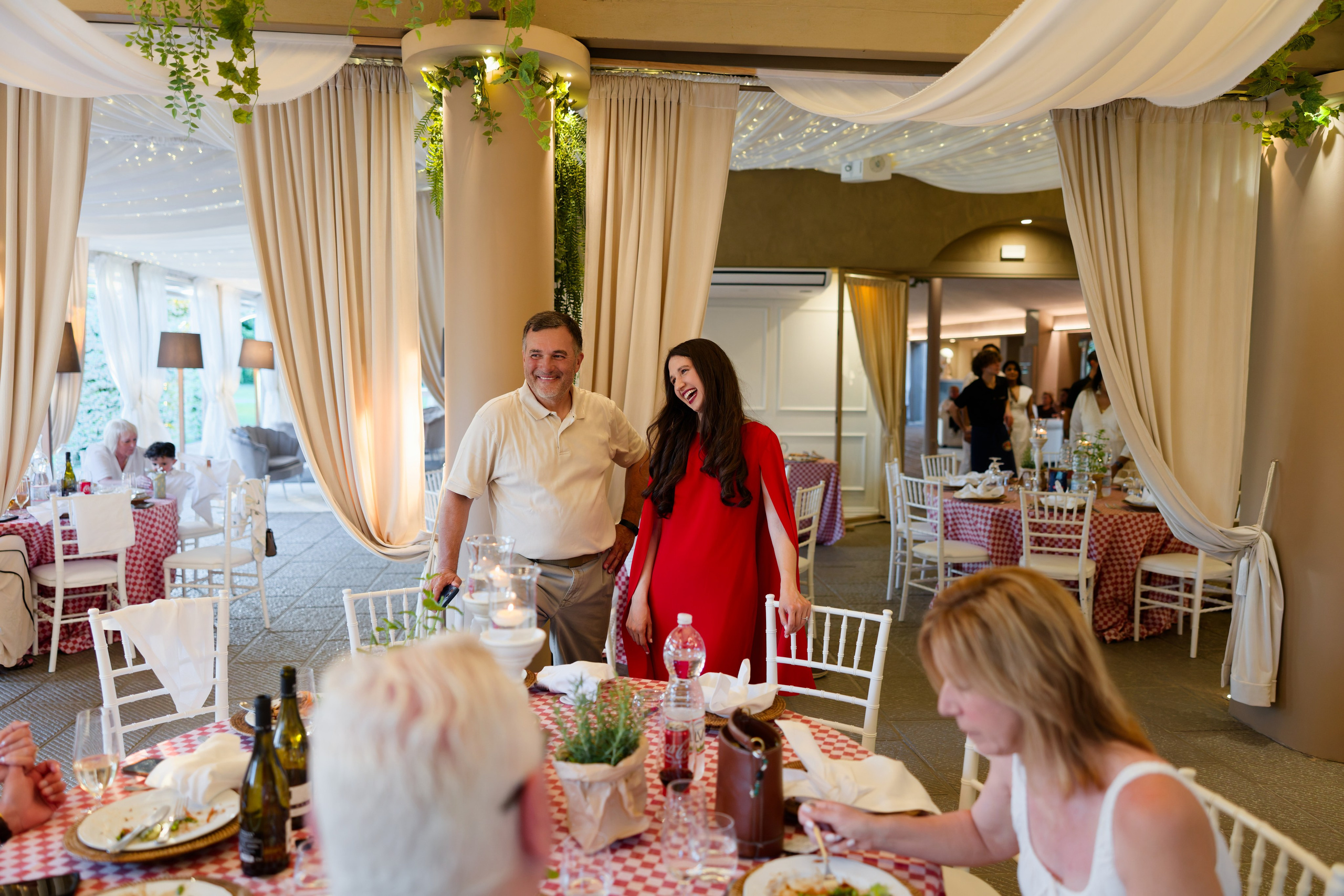 Pizza Party at Tenuta Massini, Florence, Italy. Destination Wedding Photographer — Nikita Burtsev