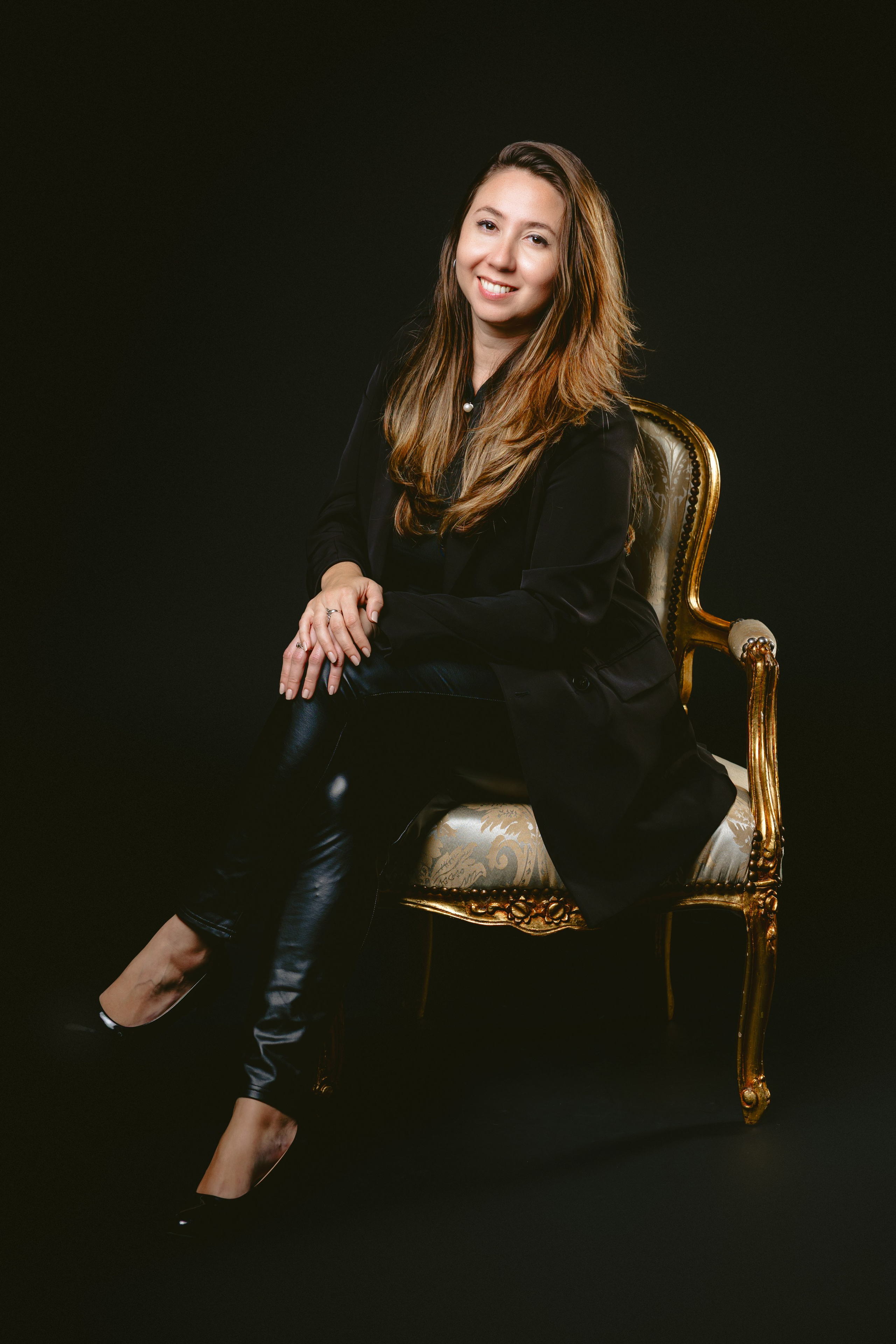 Bold in Black: Chiara. Giandamorgana