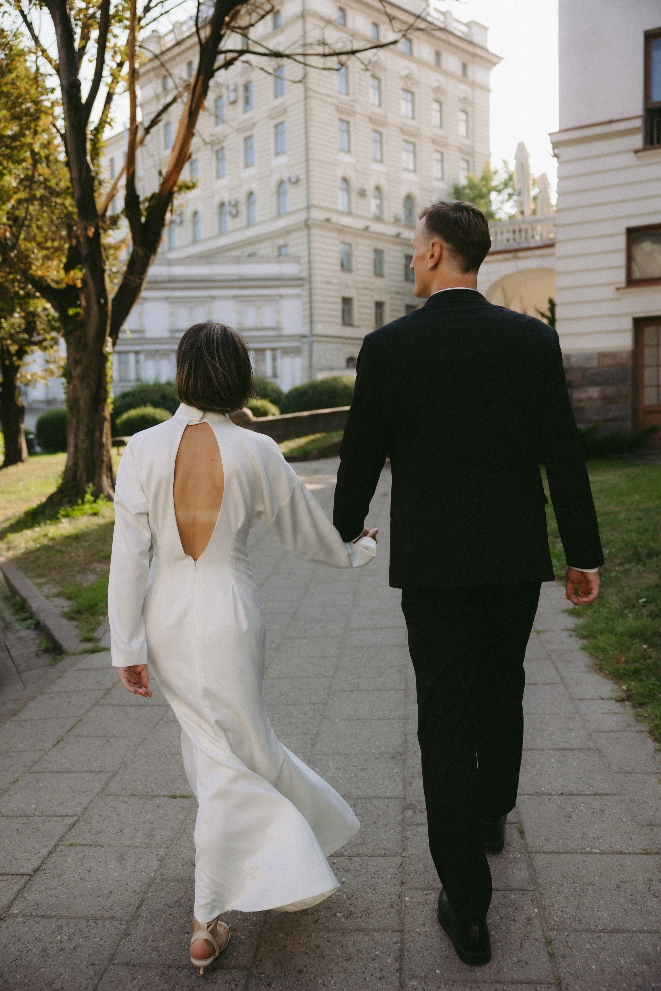 Miglė ir Mindaugas | 2024 | MIESTO VESTUVĖS. Vestuvių ir šeimų fotografė Lena Bondarenko / belove photo